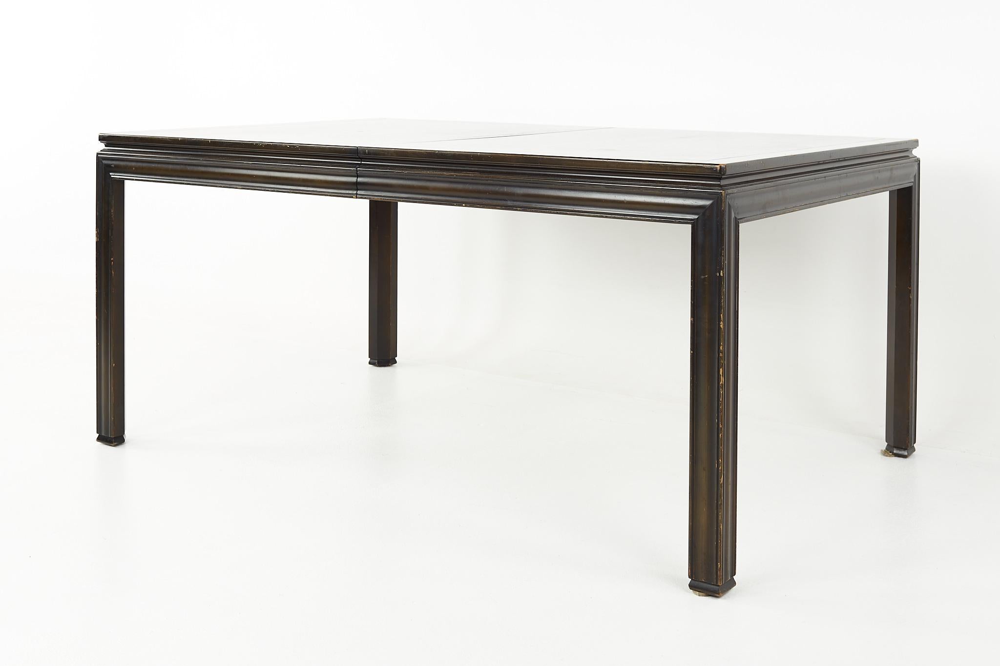 Mid-Century Modern John Widdicomb Mid Century Expanding Dining Table with 3 Leaves