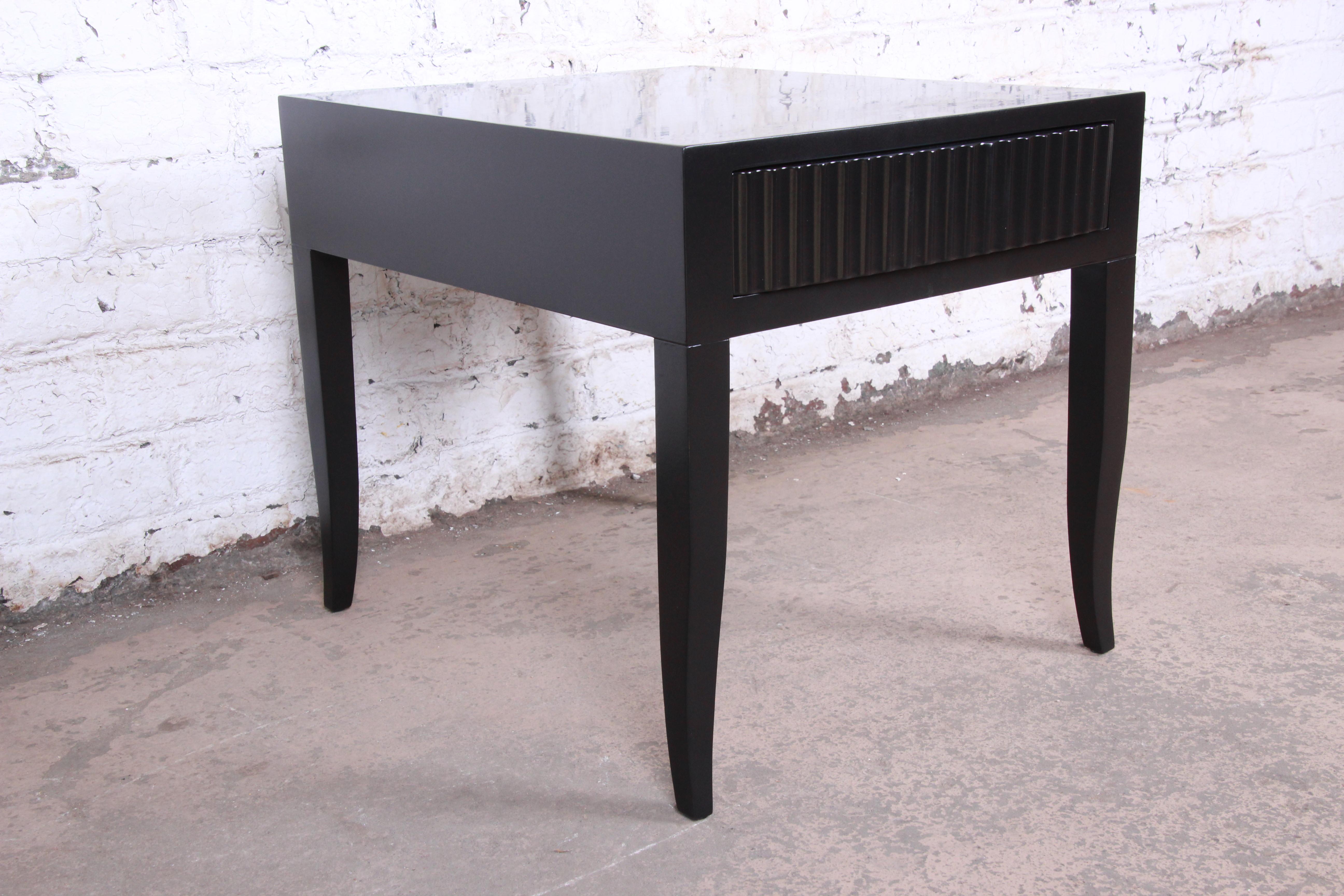20th Century John Widdicomb Mid-Century Modern Black Lacquered Nightstand or Side Table For Sale