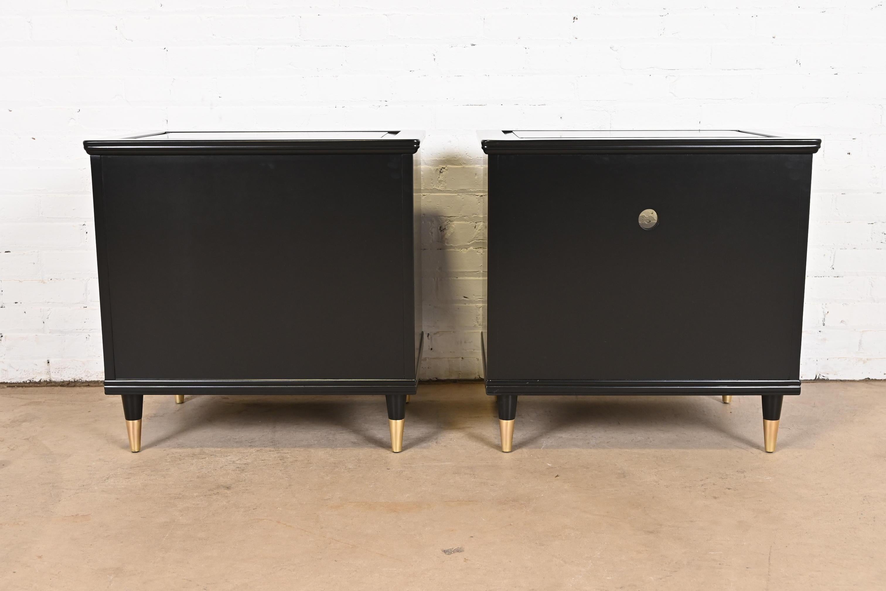 John Widdicomb Mid-Century Modern Black Lacquered Nightstands, Newly Refinished For Sale 8