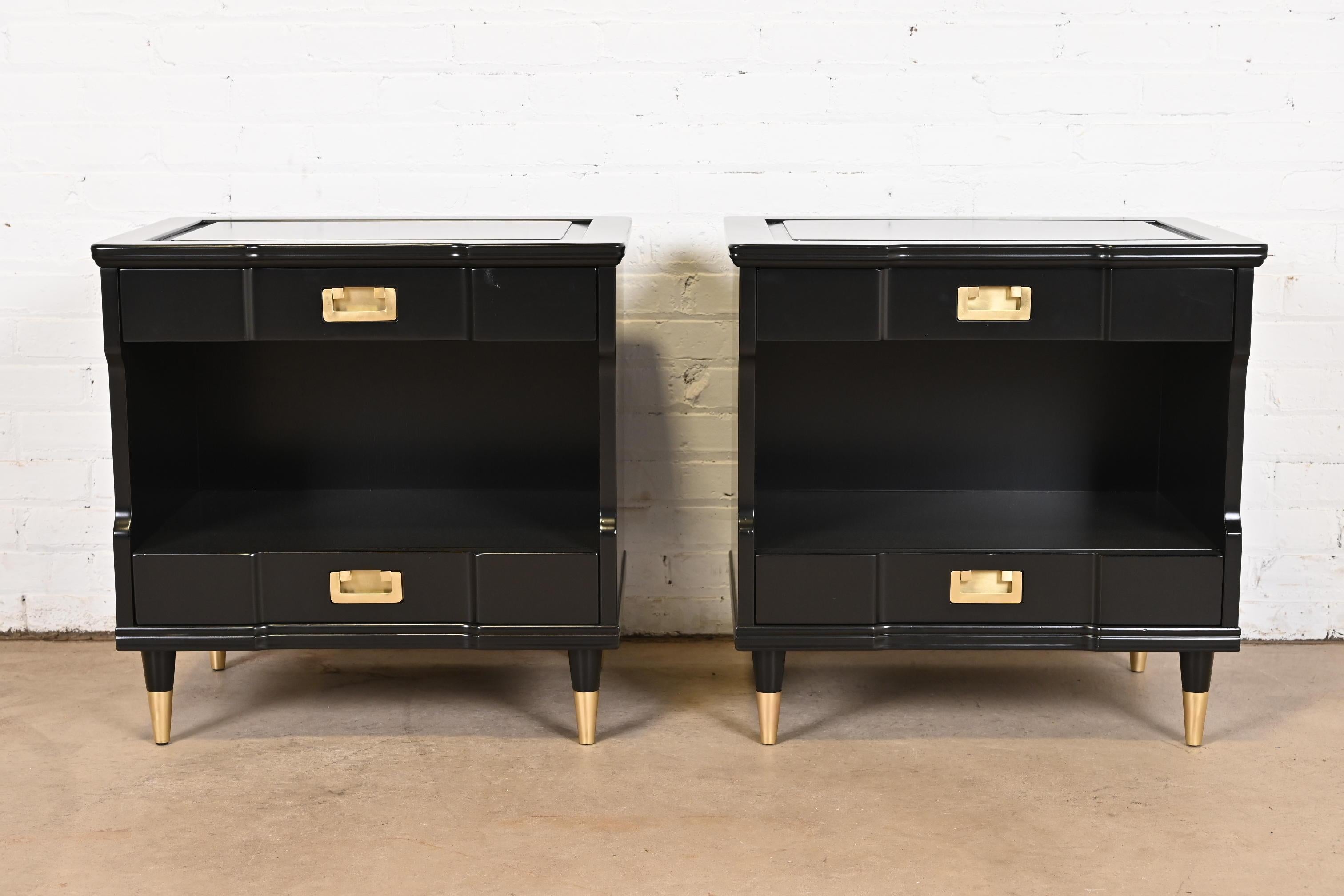 Mid-20th Century John Widdicomb Mid-Century Modern Black Lacquered Nightstands, Newly Refinished For Sale