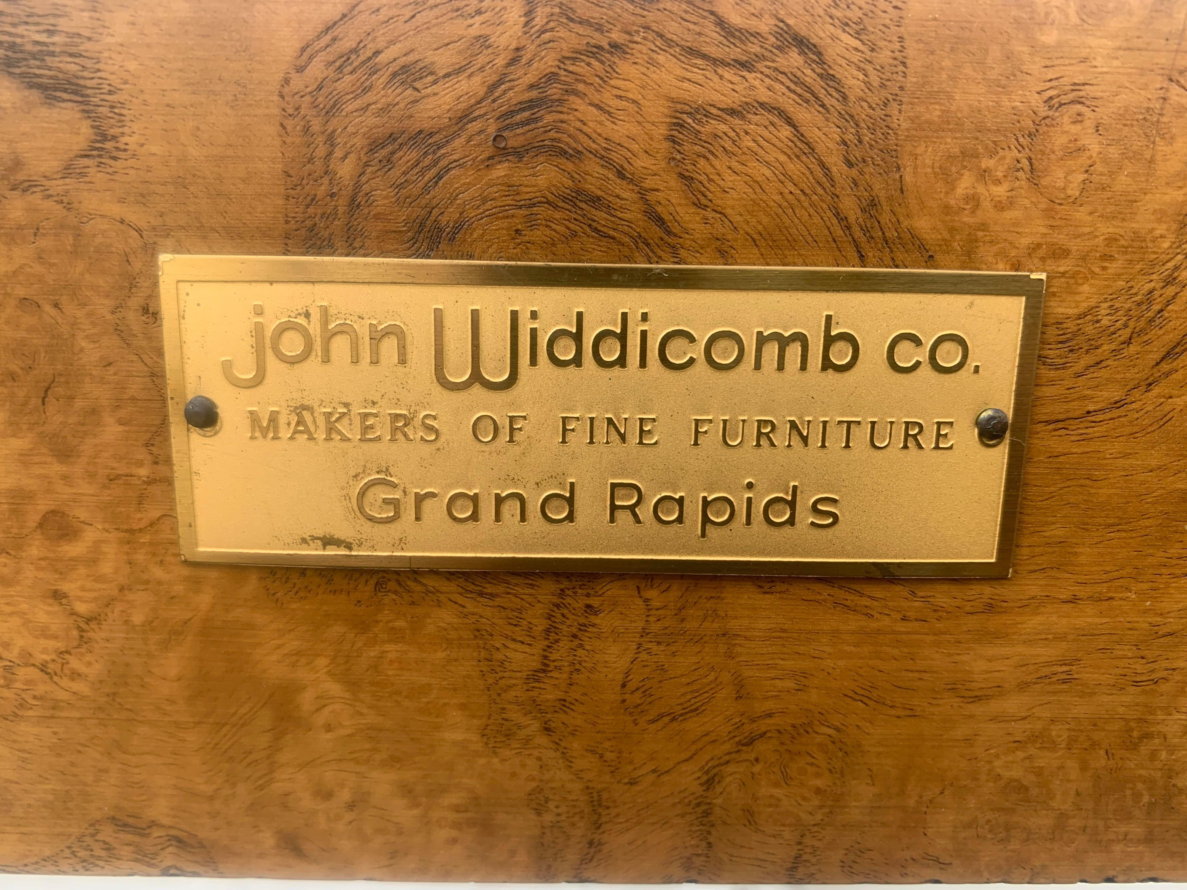 John Widdicomb Mid-Century Modern Burl Wood and Glass Cocktail Table 5