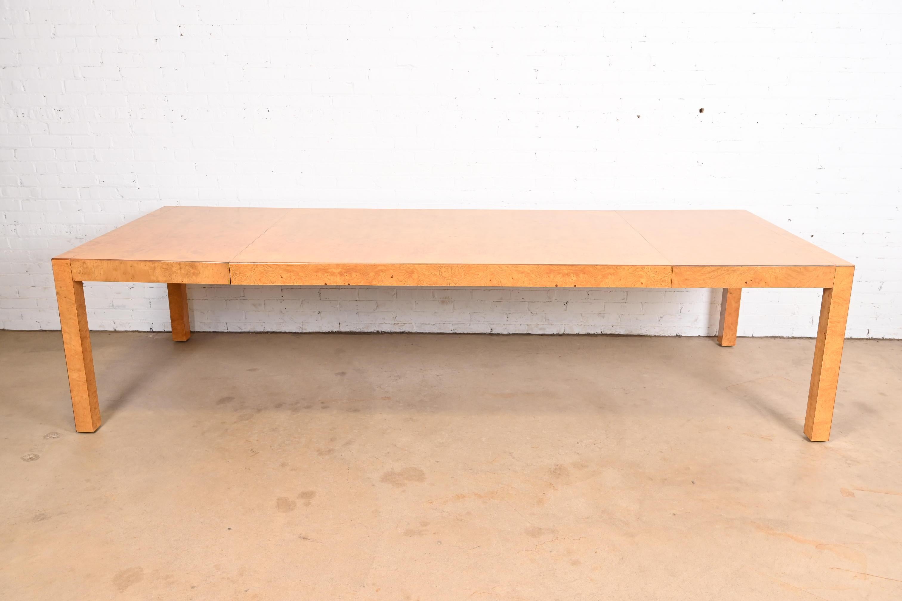 John Widdicomb Mid-Century Modern Burl Wood Parsons Extension Dining Table (Moderne der Mitte des Jahrhunderts) im Angebot