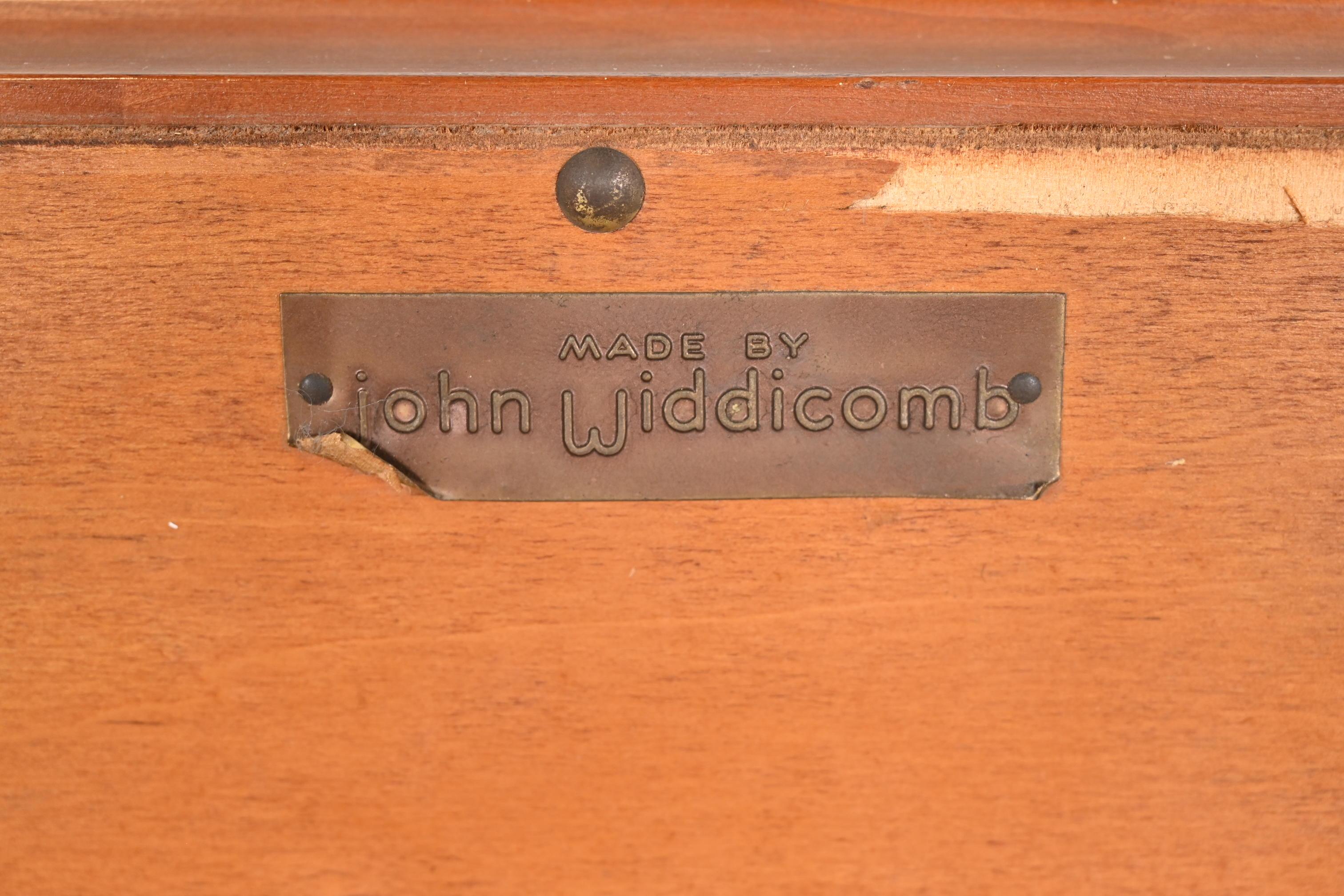 John Widdicomb Mid-Century Modern Cherry Wood and Brass Wall Mirror, 1950s 3