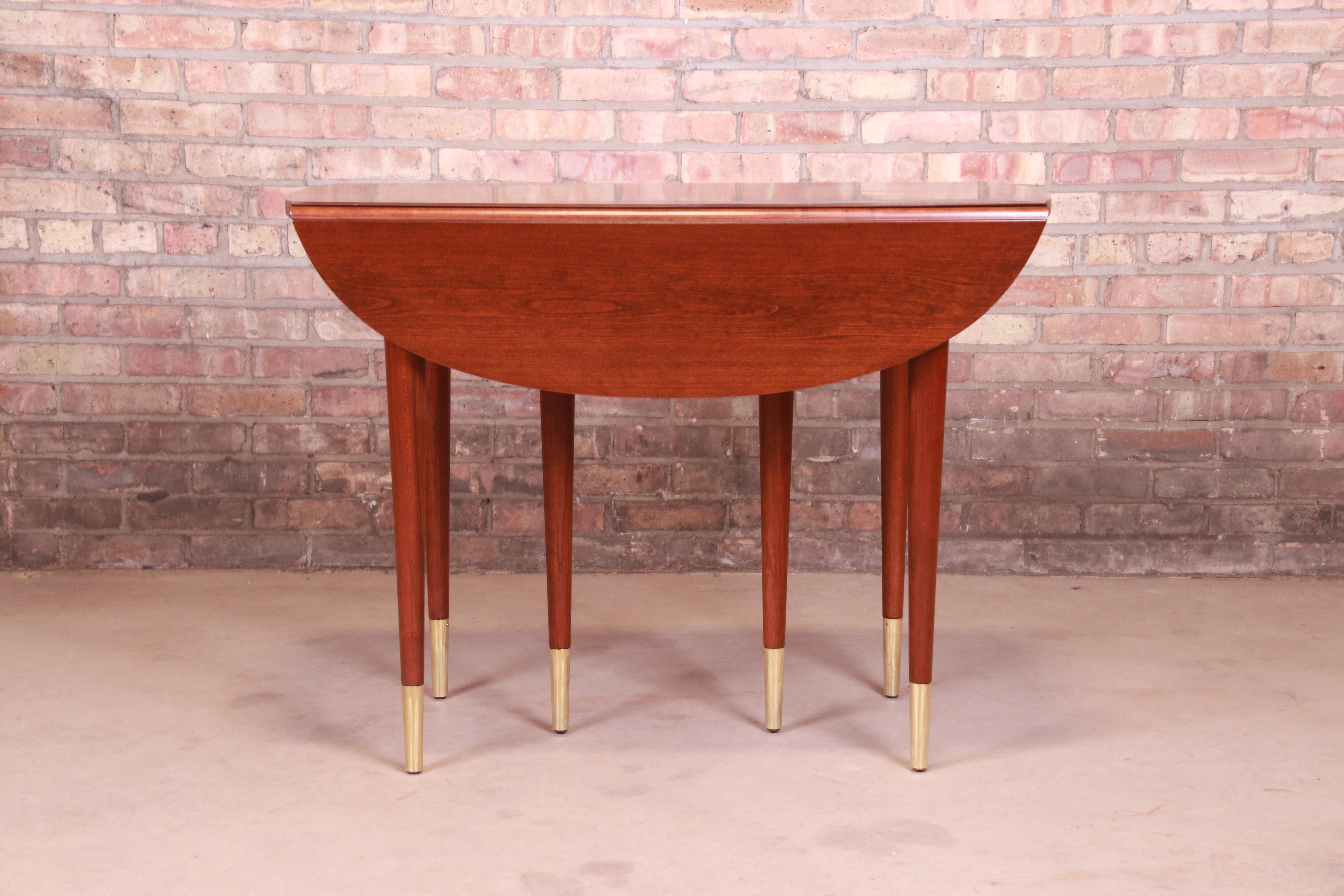 John Widdicomb Mid-Century Modern Cherry Wood Extension Dining Table, Refinished 12