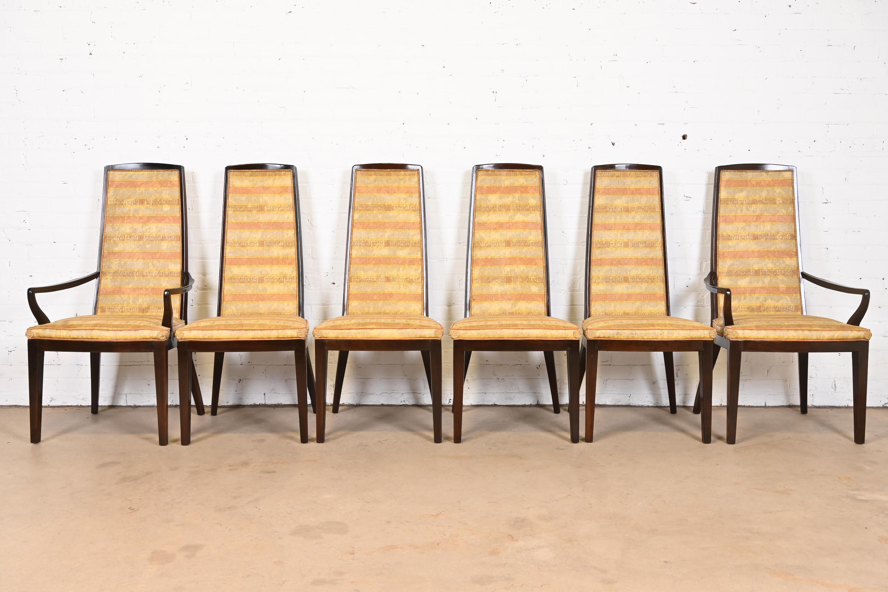 A gorgeous set of six Mid-Century Modern dining chairs

By John Widdicomb

USA, Circa 1960s

Sculpted solid walnut frames, with upholstered seats and backs.

Measures:
Side chairs - 20.25