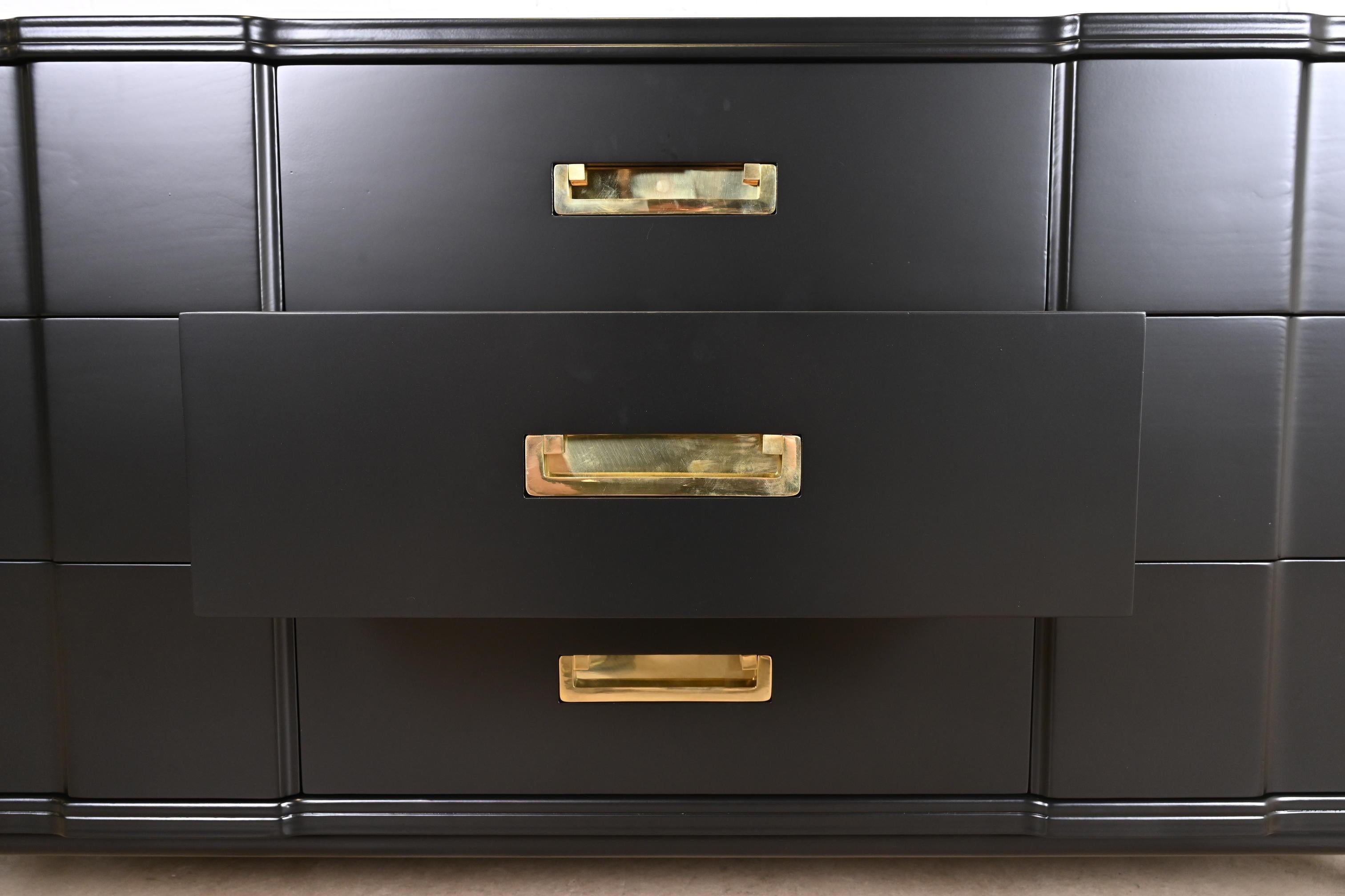 John Widdicomb Mid-Century Modern Hollywood Regency Black Lacquered Dresser 4