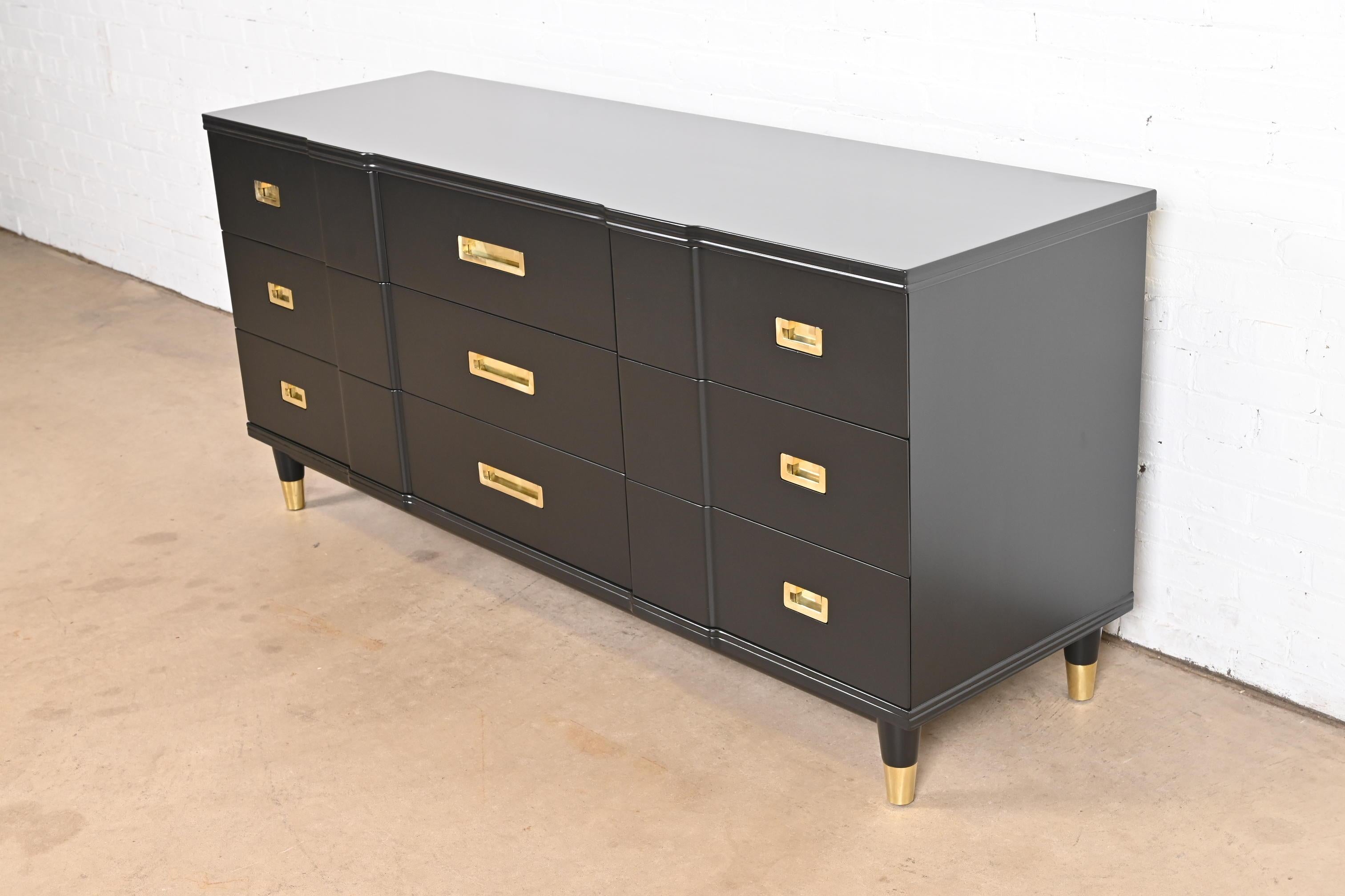 Mid-20th Century John Widdicomb Mid-Century Modern Hollywood Regency Black Lacquered Dresser