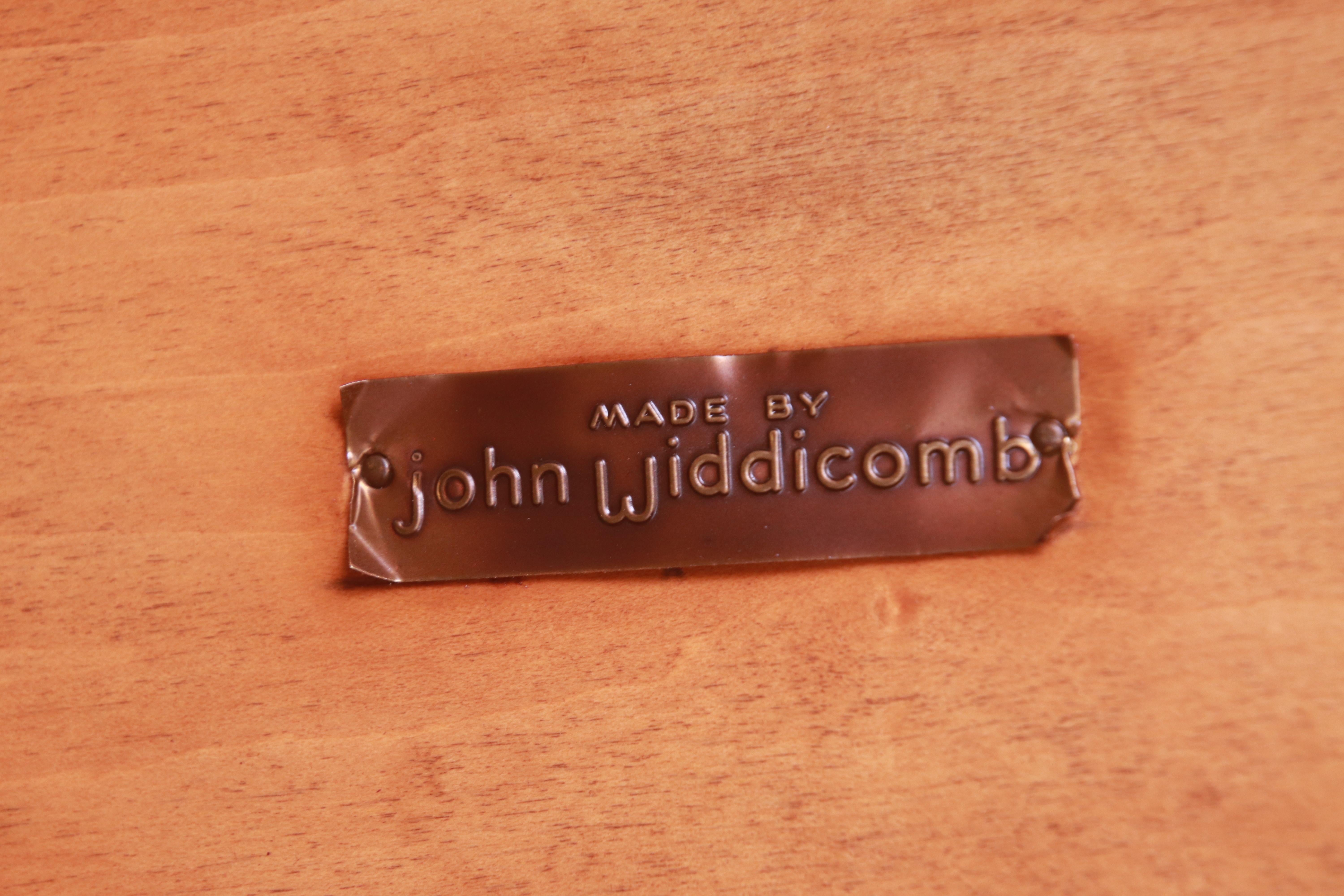 John Widdicomb Mid-Century Modern Hollywood Regency Inlaid Walnut Coffee Table 2