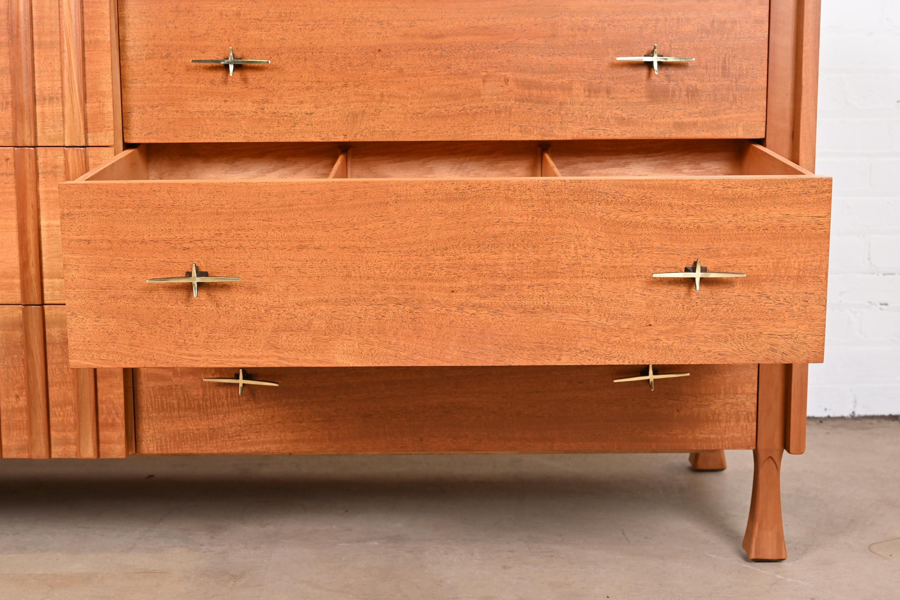 John Widdicomb Mid-Century Modern Mahogany Dresser or Credenza, Newly Refinished 6