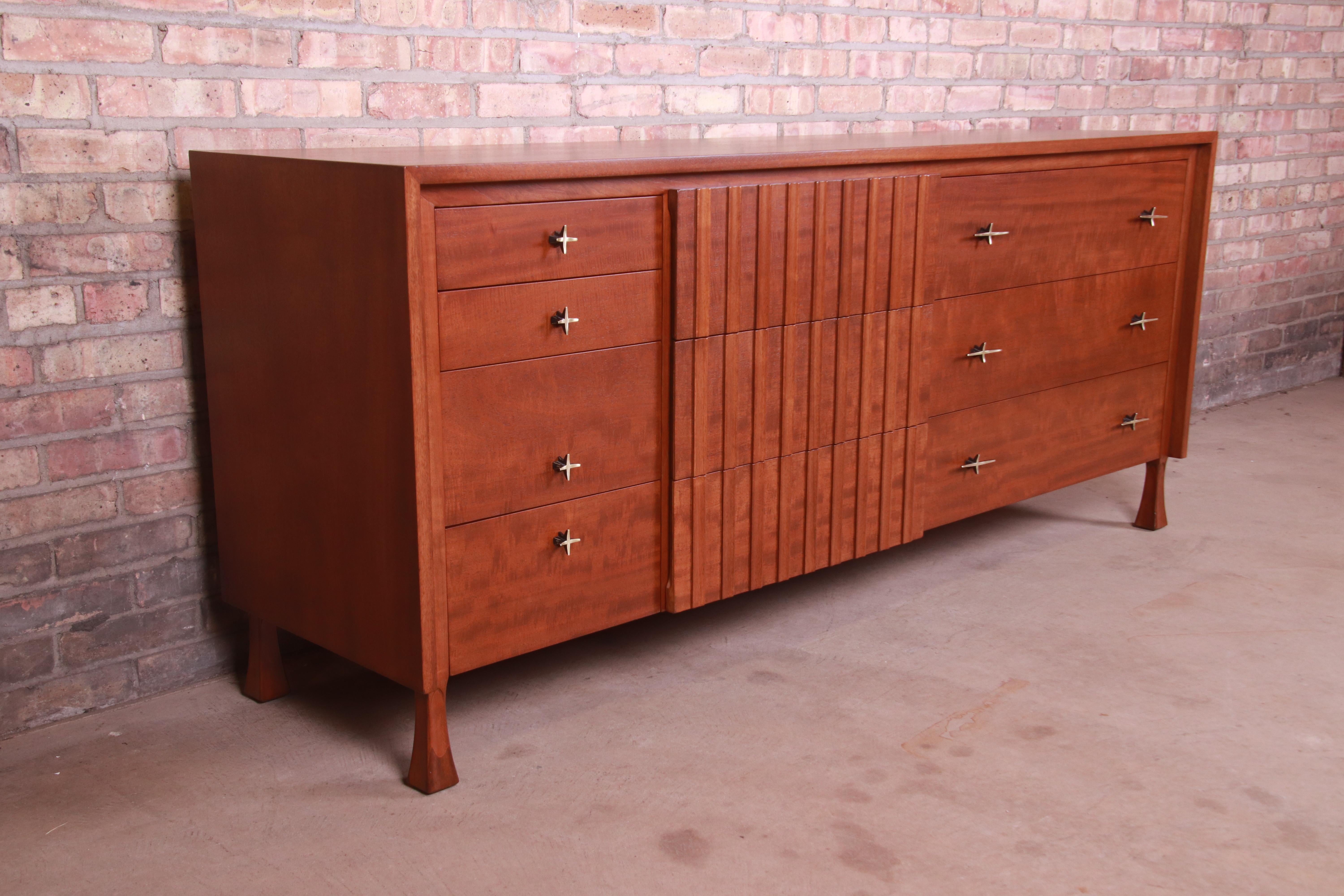 John Widdicomb Mid-Century Modern Mahogany Dresser or Credenza, Newly Refinished For Sale 1
