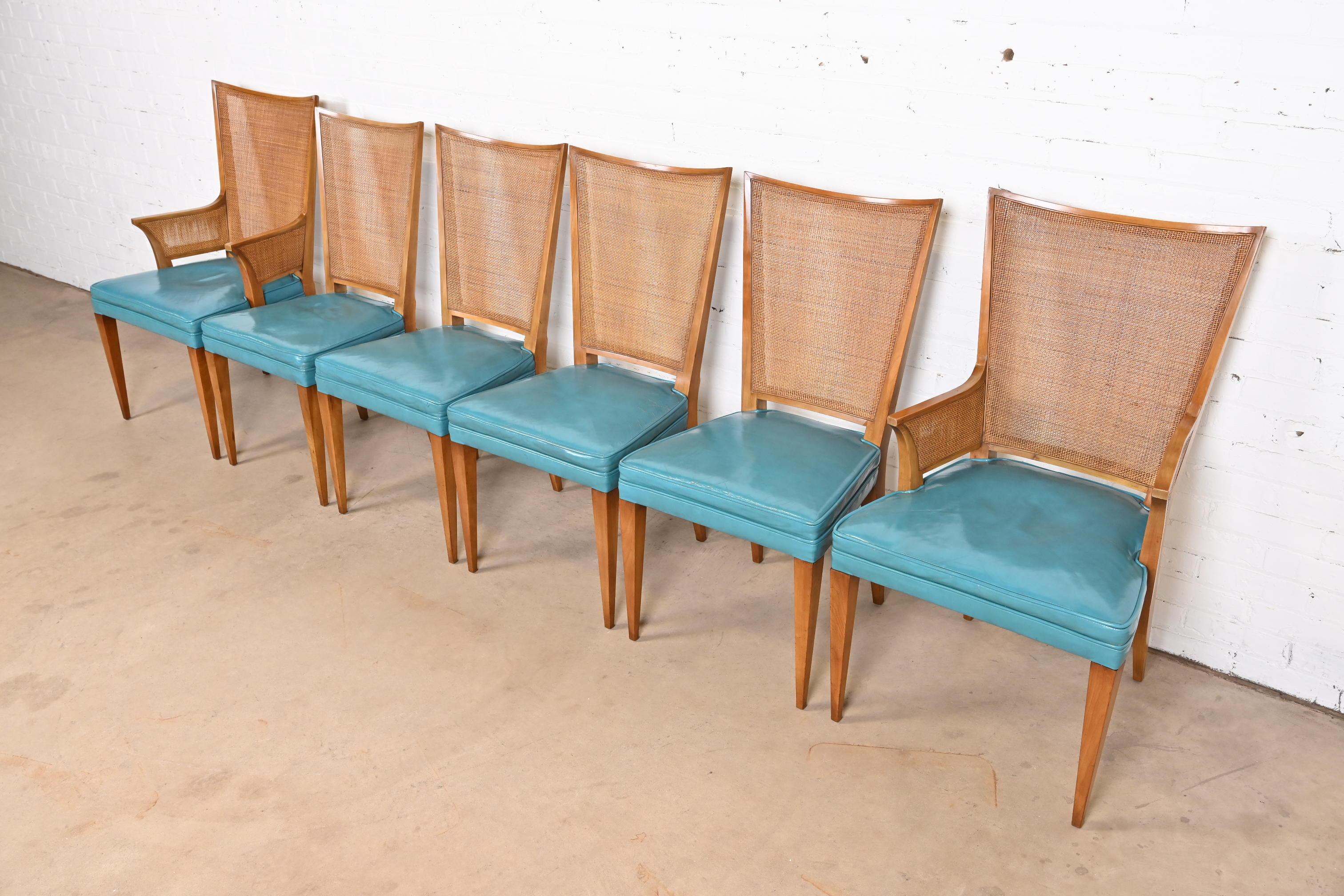 John Widdicomb Modernity Mid-Century Walnut and Cane Dining Chairs, Set of Six (chaises de salle à manger en noyer et en rotin) Bon état - En vente à South Bend, IN