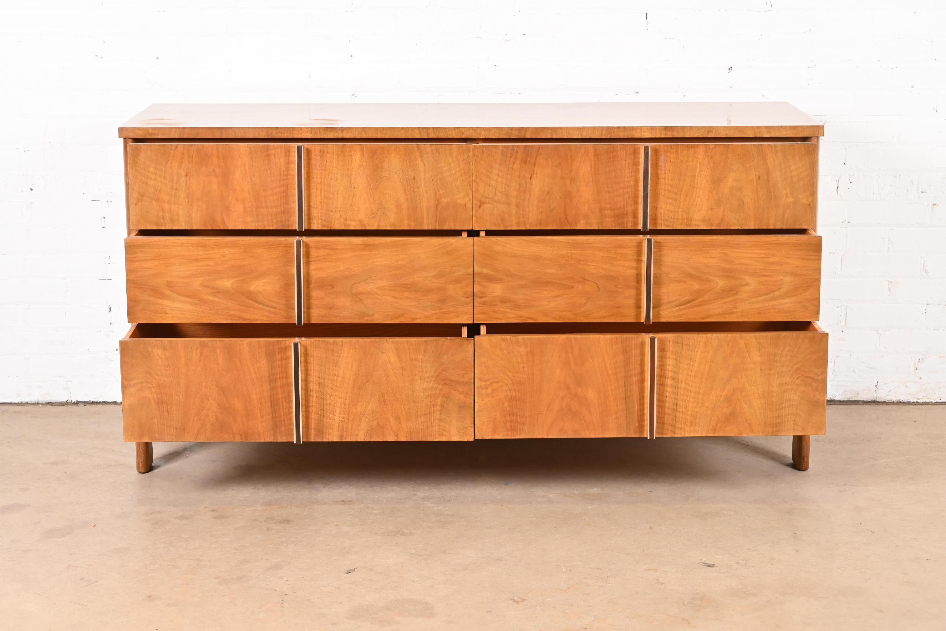 Mid-20th Century John Widdicomb Mid-Century Modern Walnut and Rosewood Dresser, 1960s For Sale