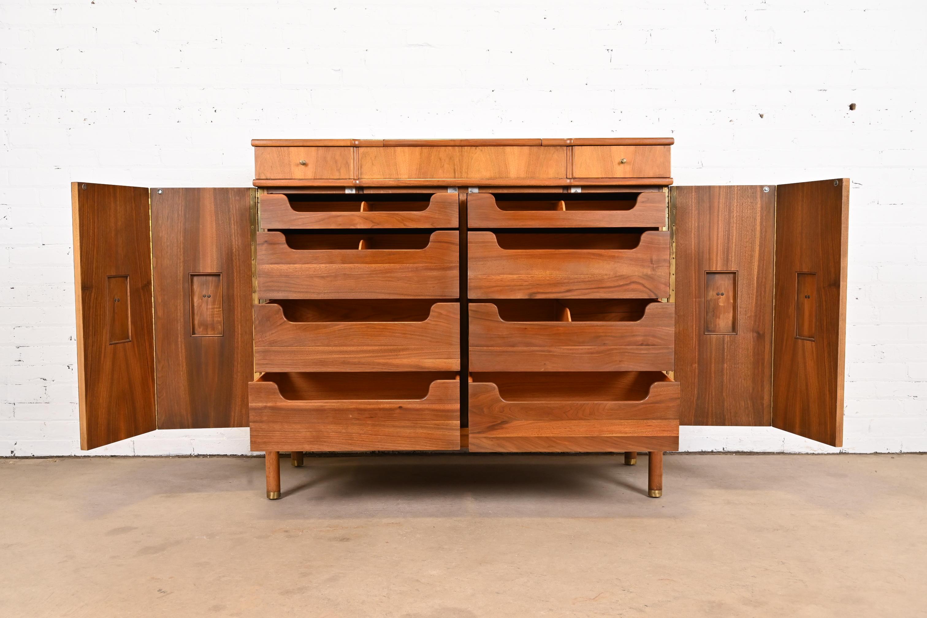 John Widdicomb Mid-Century Modern Walnut Gentleman's Chest with Flip Up Mirror 7