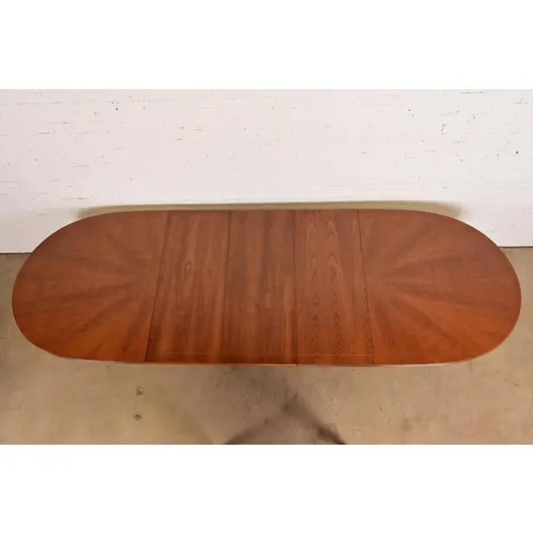 John Widdicomb Mid-Century Regency Cherry Wood Pedestal Dining Table, Refinished For Sale 5
