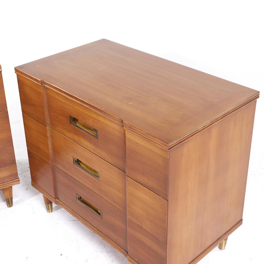 John Widdicomb Mid Century Walnut and Brass Chest of Drawers - Pair For Sale 3