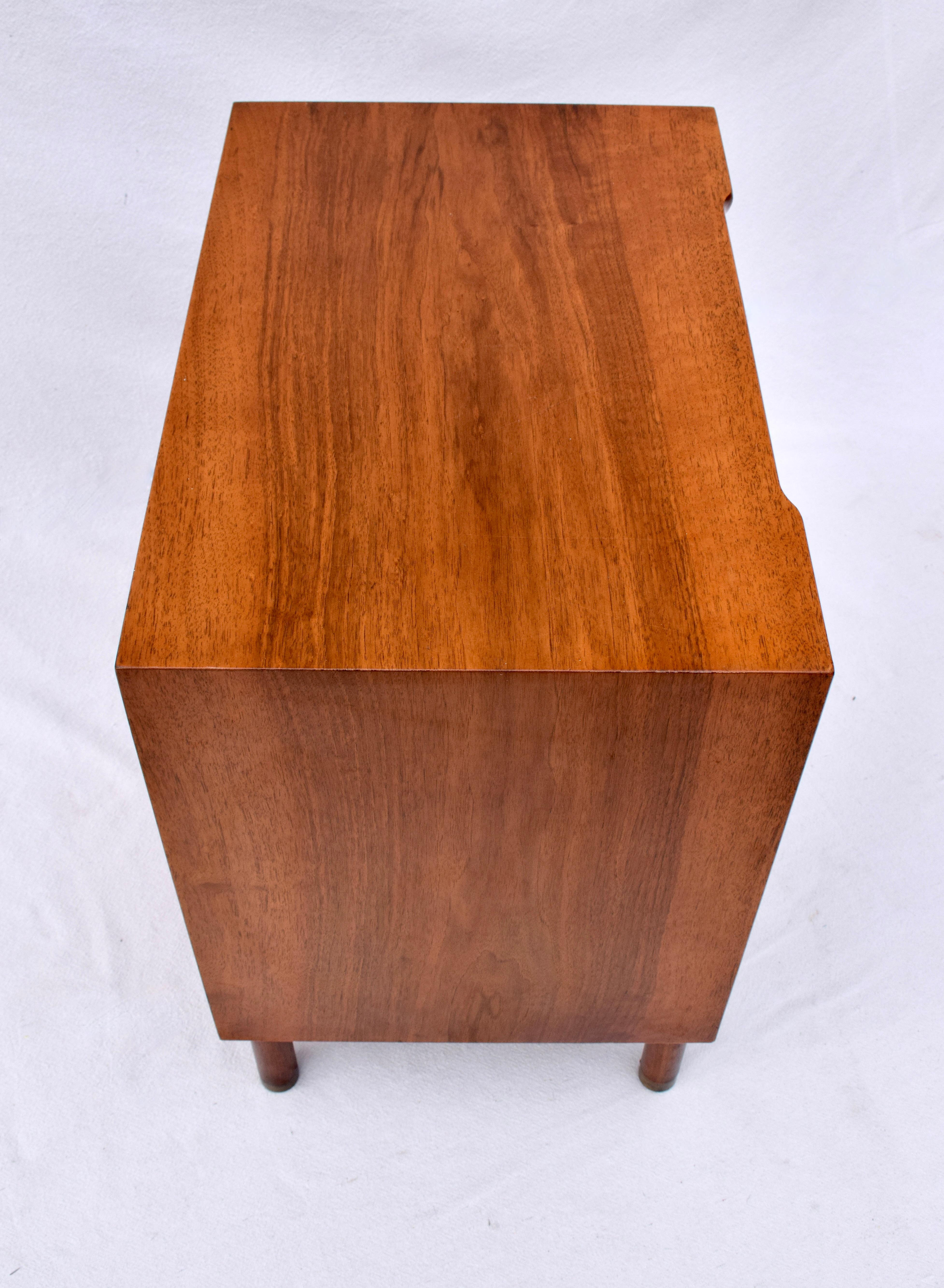 John Widdicomb Mid Century Walnut and Brass Nightstand In Good Condition For Sale In Southampton, NJ