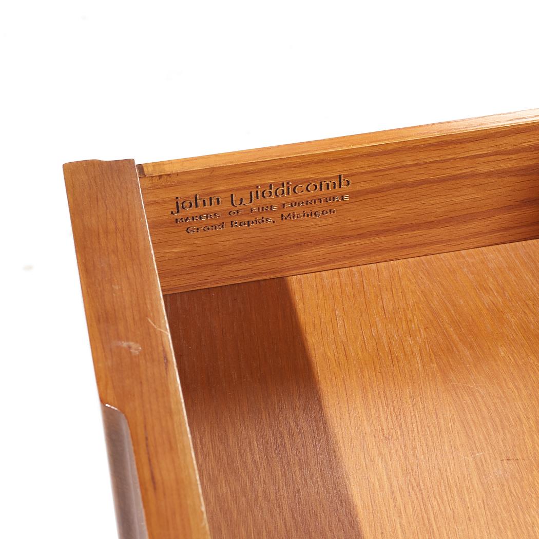 John Widdicomb Mid Century Walnut and Brass Nightstands - Pair For Sale 9