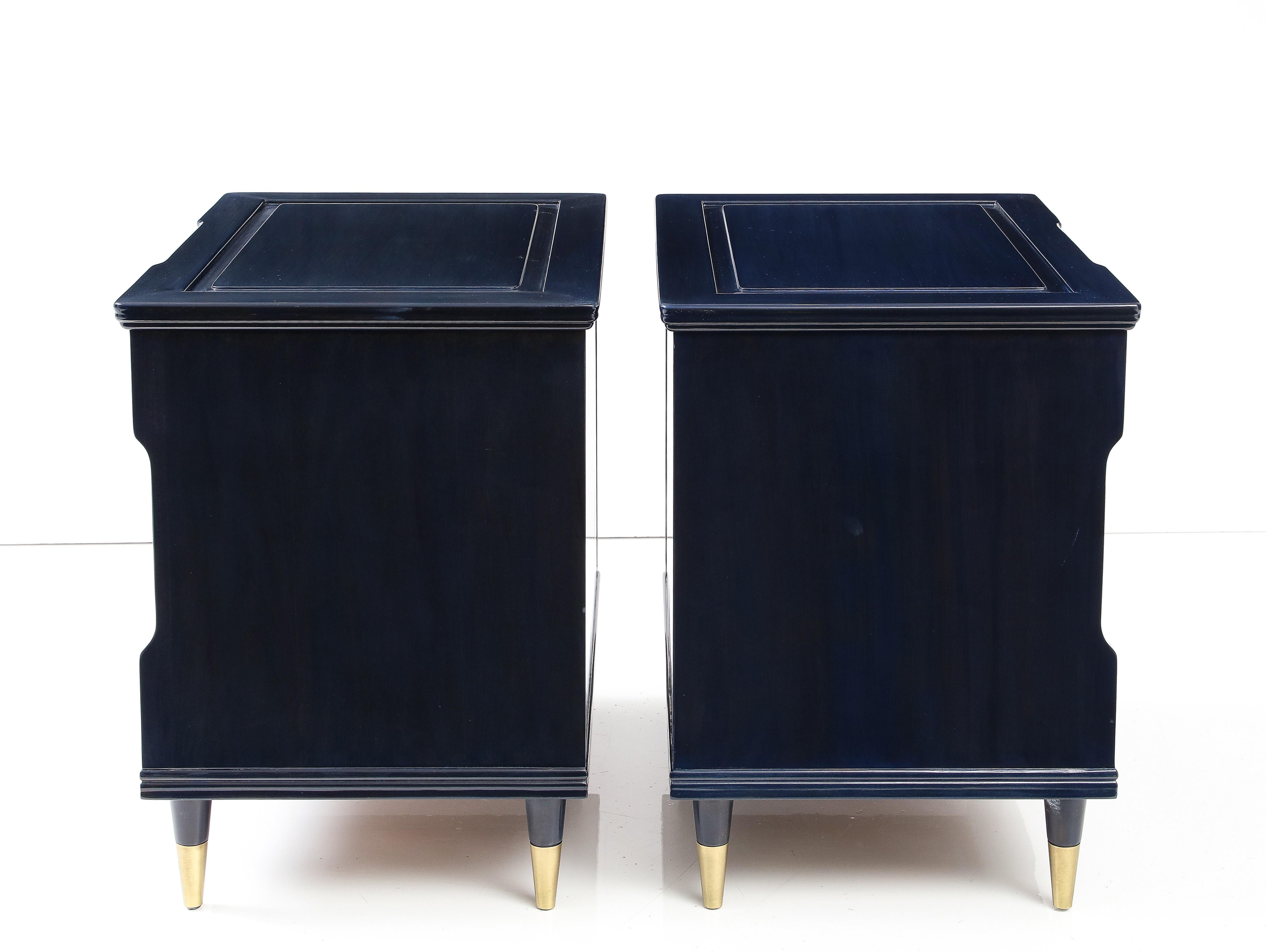 Mid-Century Modern John Widdicomb Midnight Blue Stained Nightstands For Sale