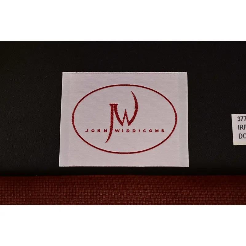 John Widdicomb Silla de madera de cerezo Art Decó moderno para bañera o silla pantufla en venta 8