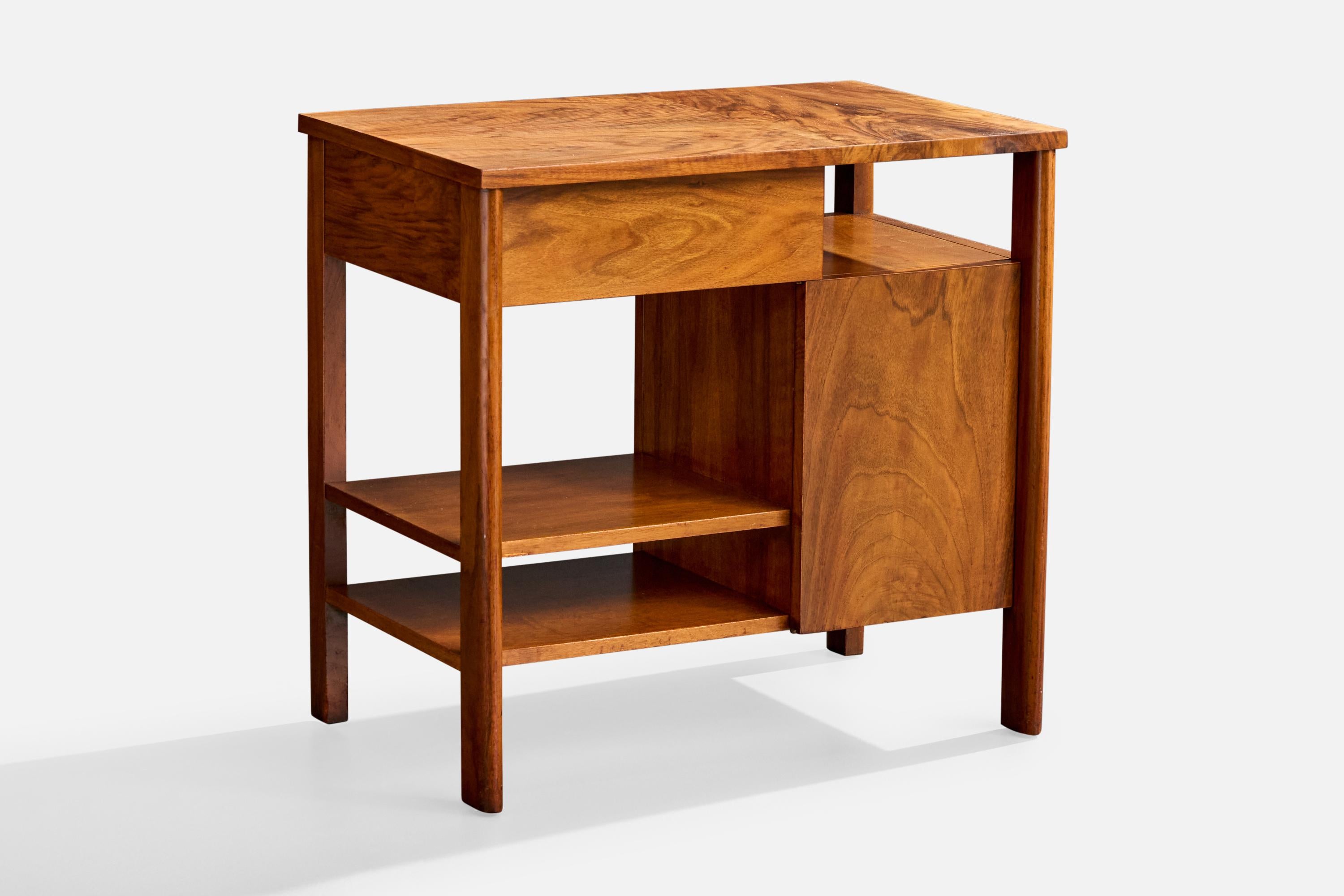 Legno John Widdicomb, Comodini, Noce, USA, anni '50 in vendita