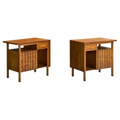 John Widdicomb, Nightstands, Walnut, USA, 1950s