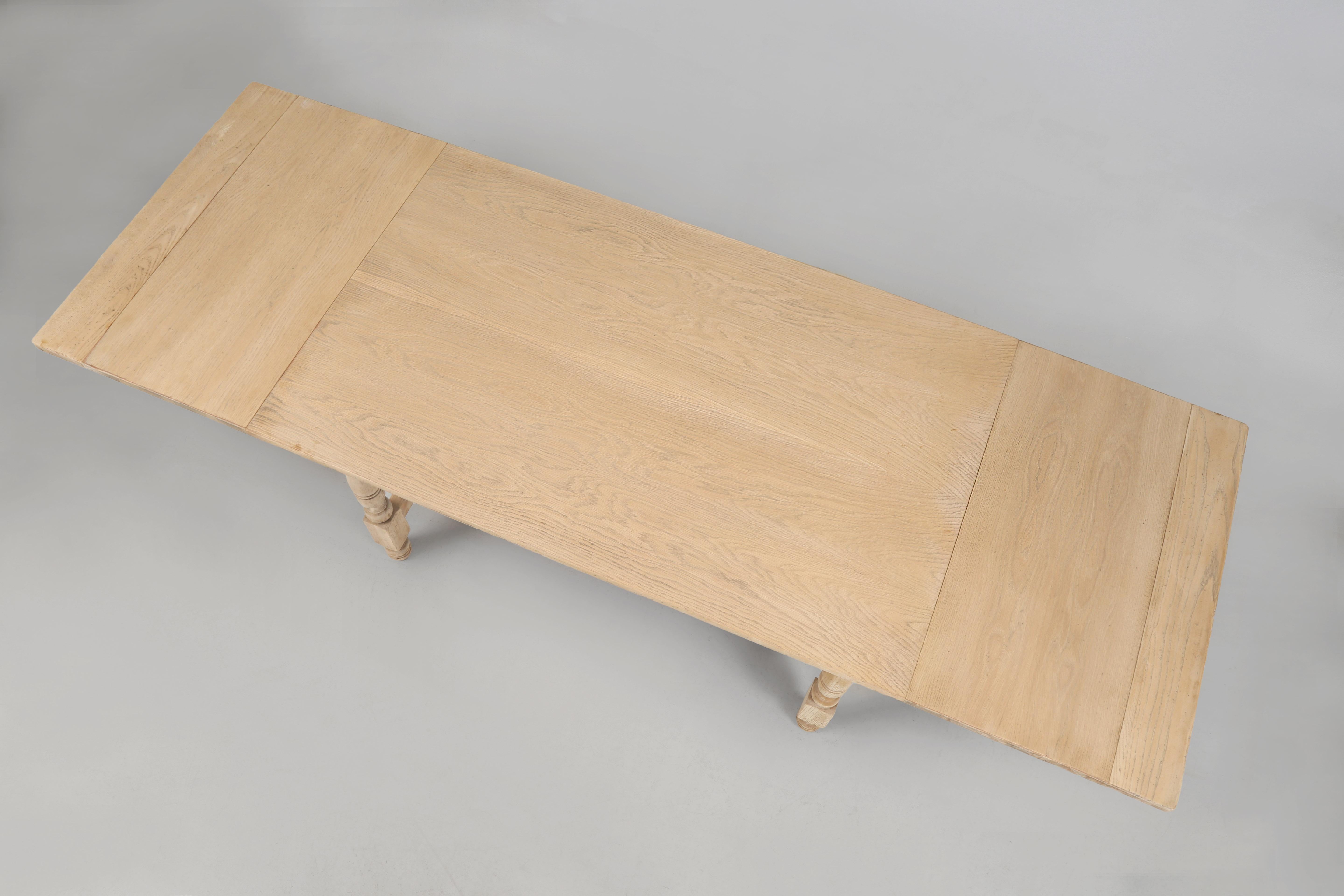 Mesa de comedor John Widdicomb de roble con (2) hojas Increíble calidad de construcción c1970's en venta 2