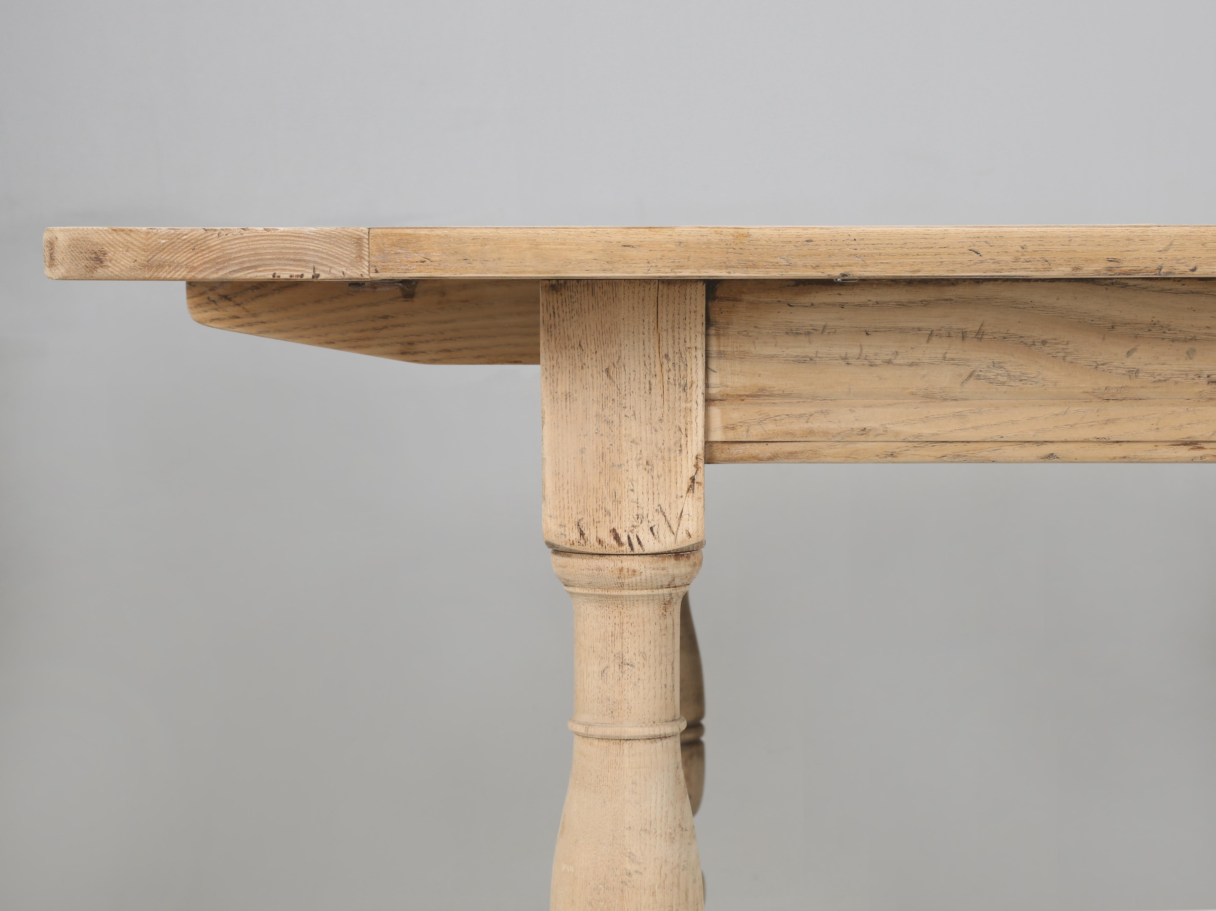 Mesa de comedor John Widdicomb de roble con (2) hojas Increíble calidad de construcción c1970's en venta 3