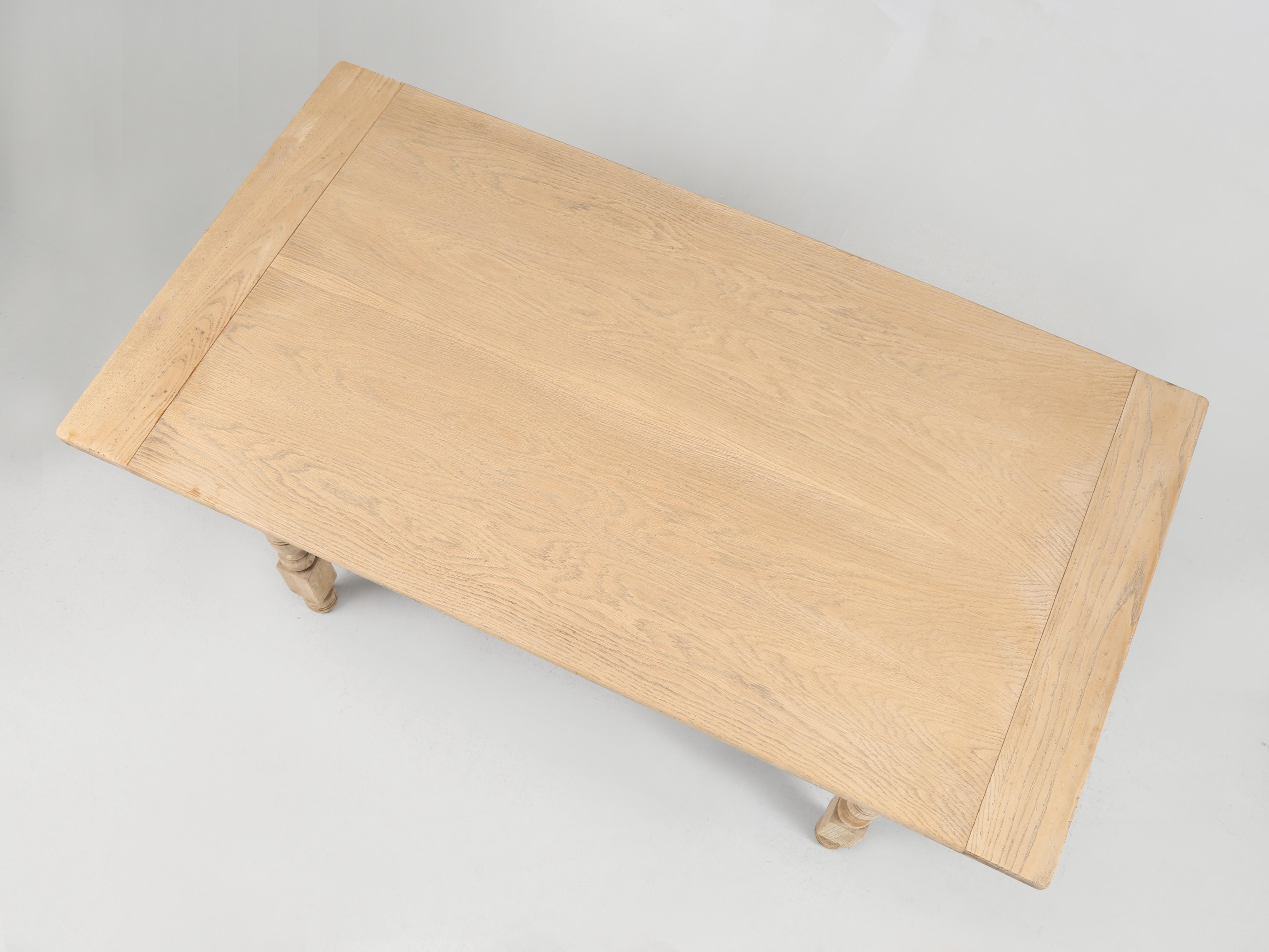 Mesa de comedor John Widdicomb de roble con (2) hojas Increíble calidad de construcción c1970's en Bueno estado para la venta en Chicago, IL
