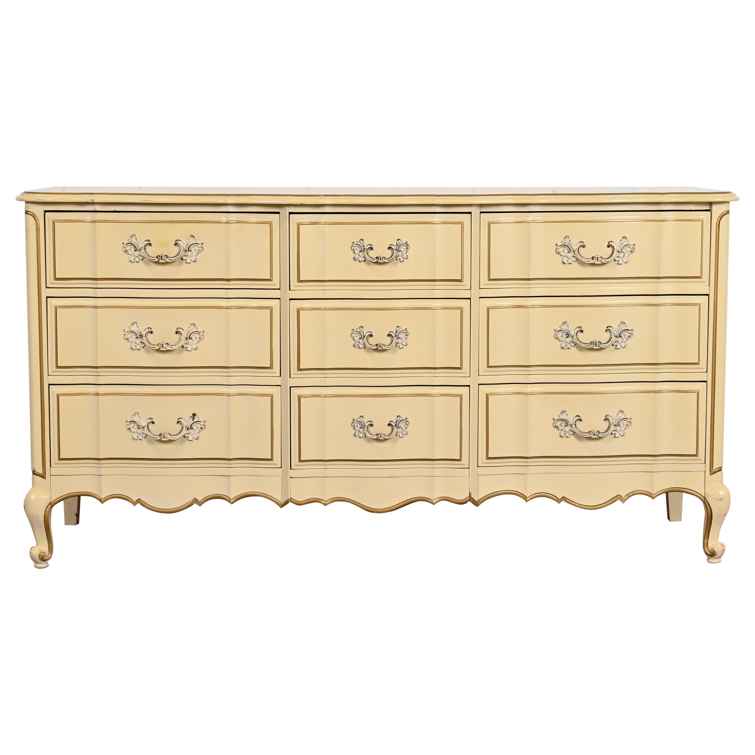 Cremefarbene lackierte Kommode im John Widdicomb-Stil im französischen Louis-XV-Stil, 1950er Jahre