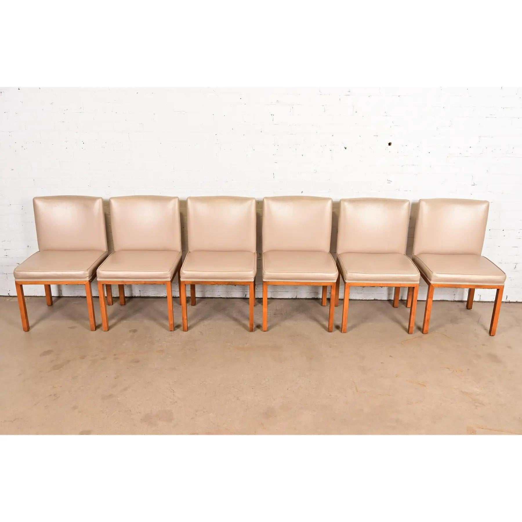 John Widdicomb Style Modern Parsons Leder Esszimmerstühle, Satz von sechs (amerikanisch) im Angebot