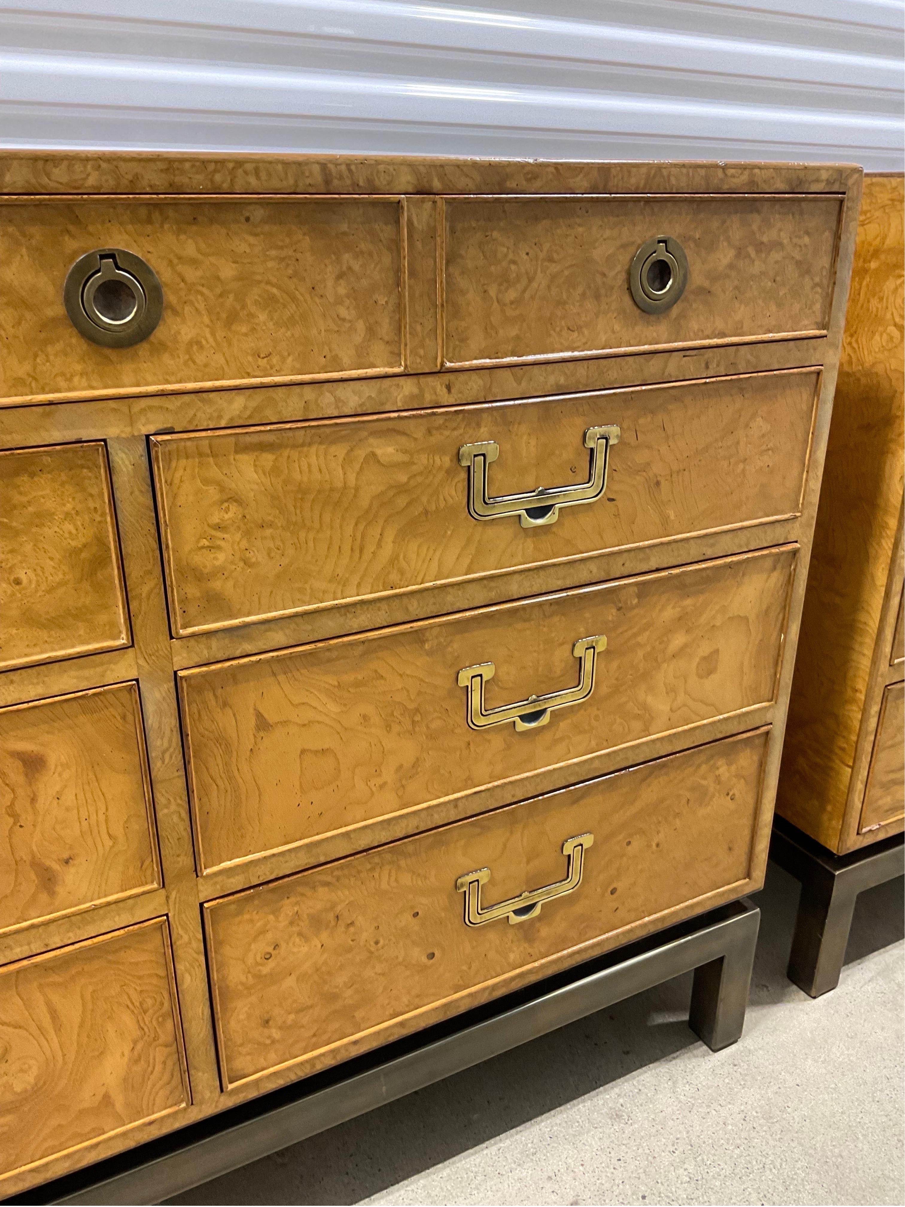 John Widdicomb Vintage Burled Bachelor Chests, a Pair For Sale 1