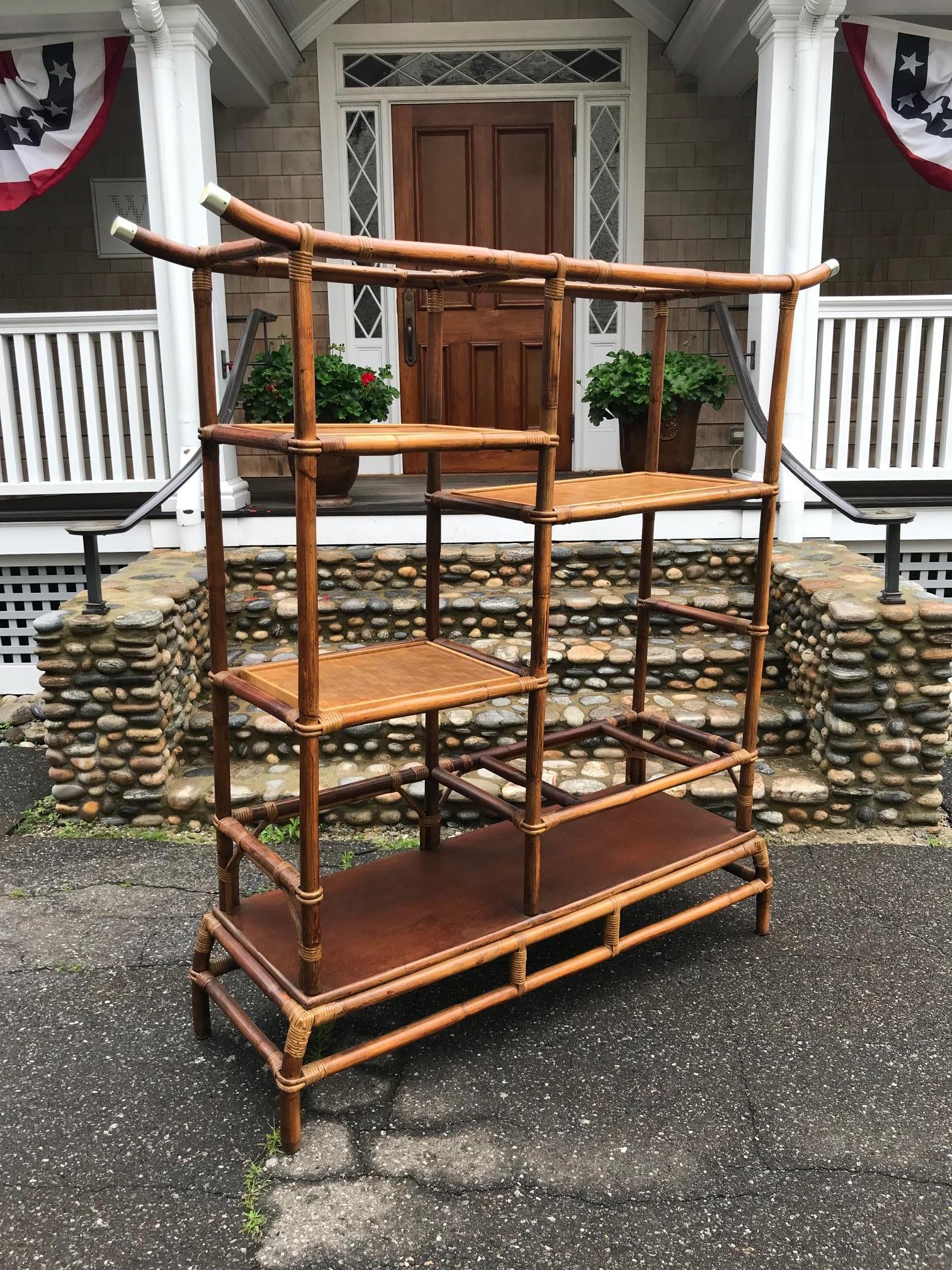 Mid-Century Modern John Wisner for Ficks Reed Étagère