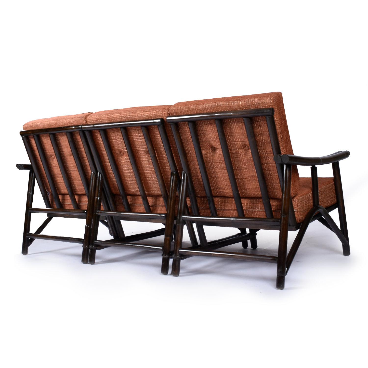 John Wisner for Ficks Reed Far Horizons Rattan Modular Sofa With End Table Set In Excellent Condition For Sale In Chattanooga, TN