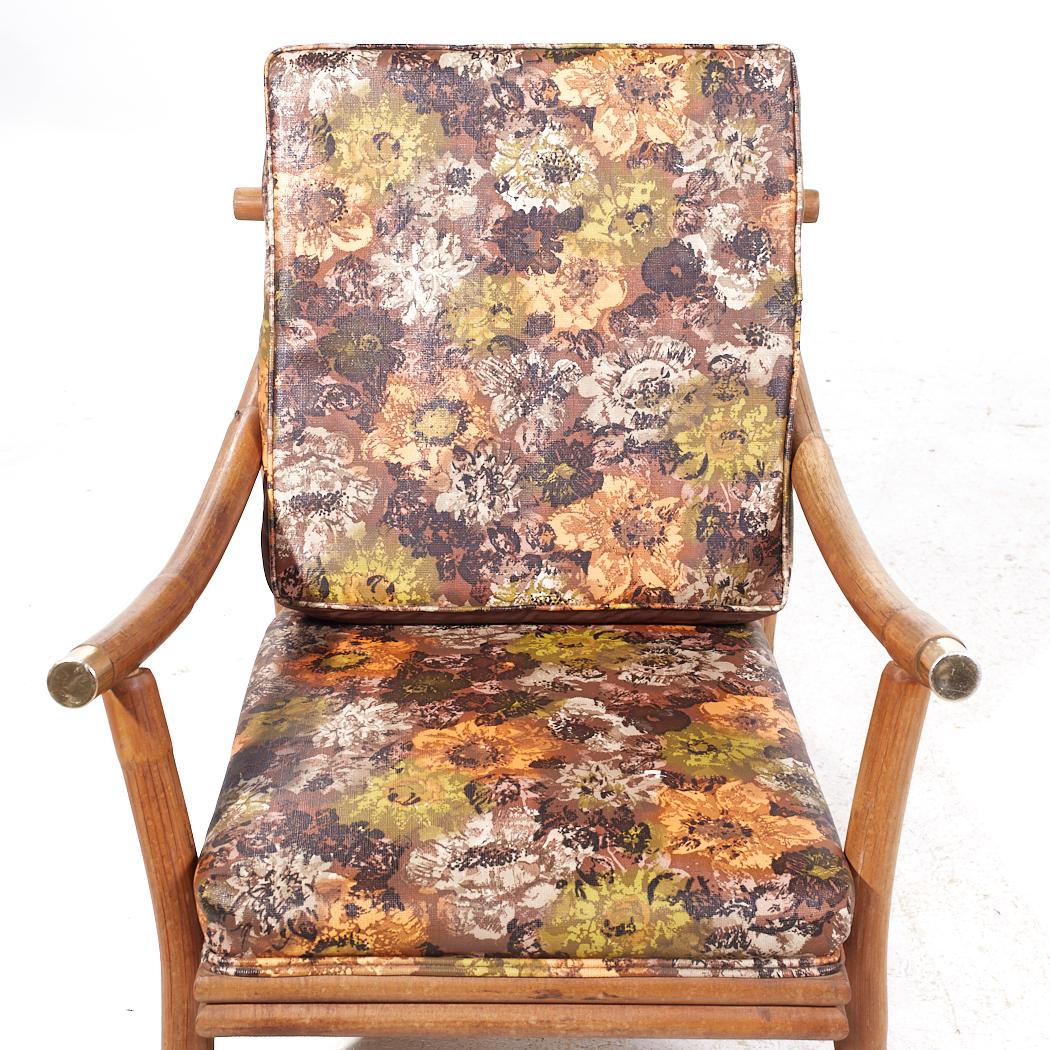 John Wisner for Ficks Reed MCM Brass and Rattan Pagoda Lounge Chairs - Paire en vente 5