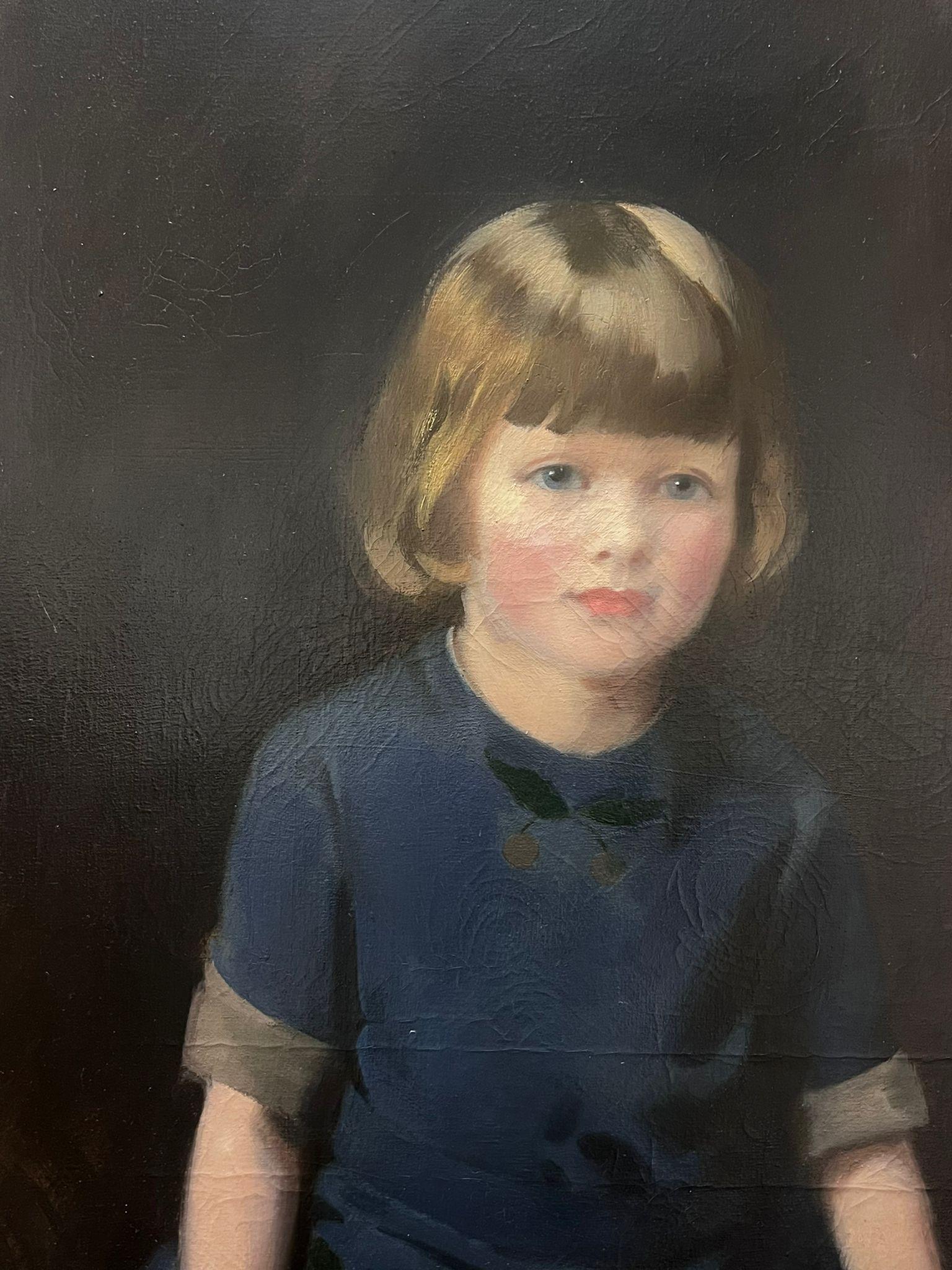 Huge 1920's British Porträt des jungen Mädchens in Innen signiert & datiert Ölgemälde (Impressionismus), Painting, von John Young-Hunter