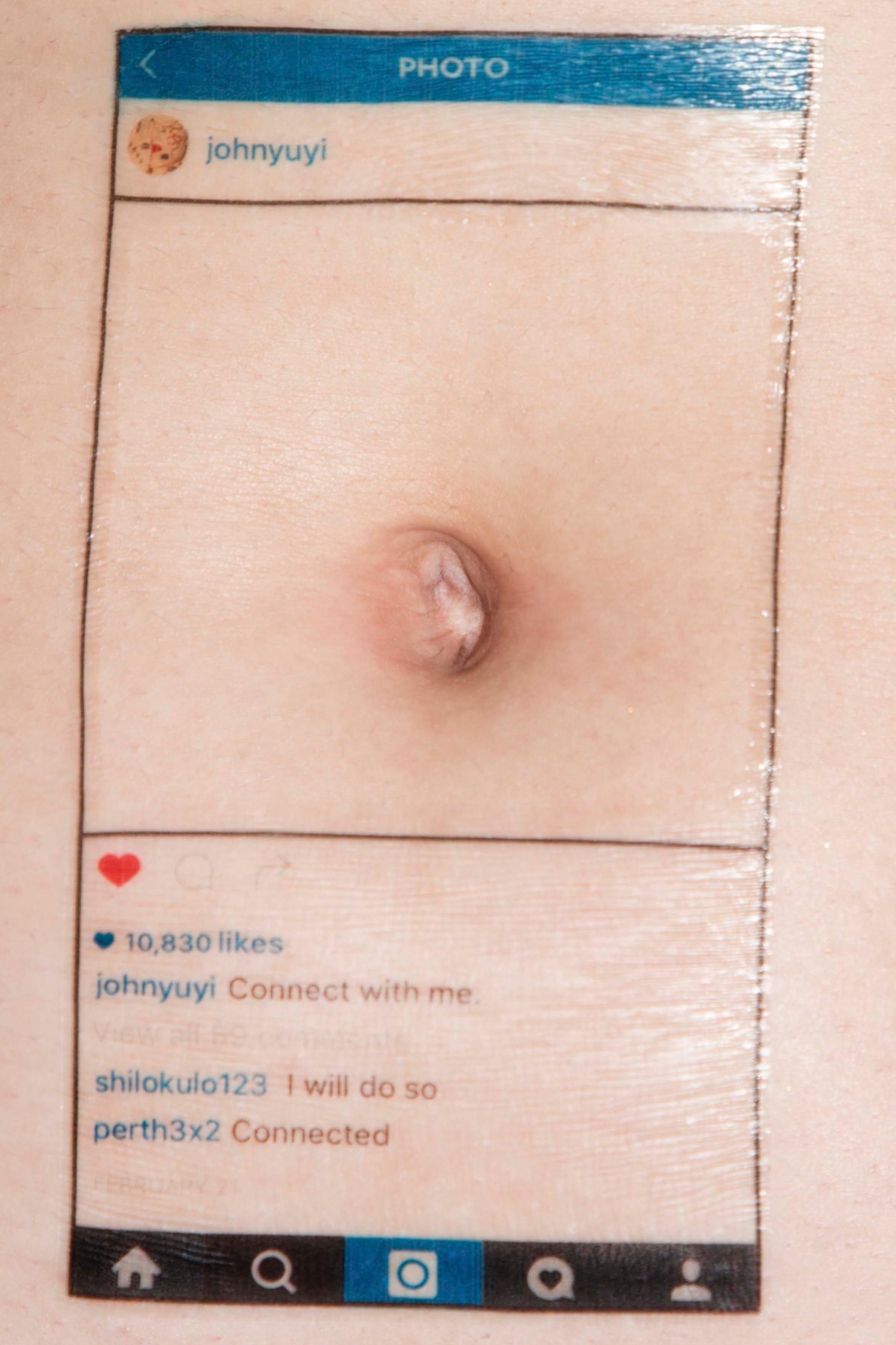 Button Belly de John Yuyi, tatouage temporaire, médias sociaux, photographie, corps en vente 3