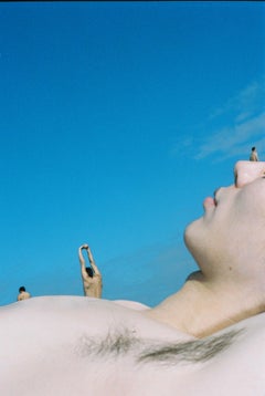 People on the beach 3 John Yuyi, Nu, Figure humaine, Photographie abstraite