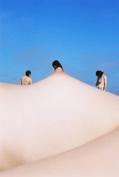 People on the beach 5 – John Yuyi, Nude, Human Figure, Photography, Abstract