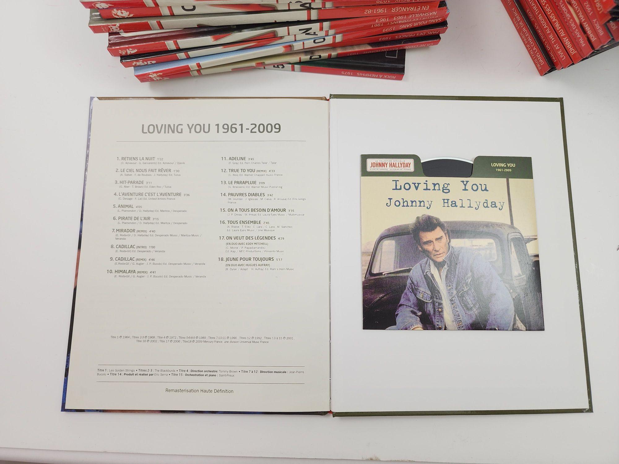 Johnny Hallyday's 50 Year Career The Official Book Collection Französische Ausgabe im Zustand „Gut“ im Angebot in North Hollywood, CA
