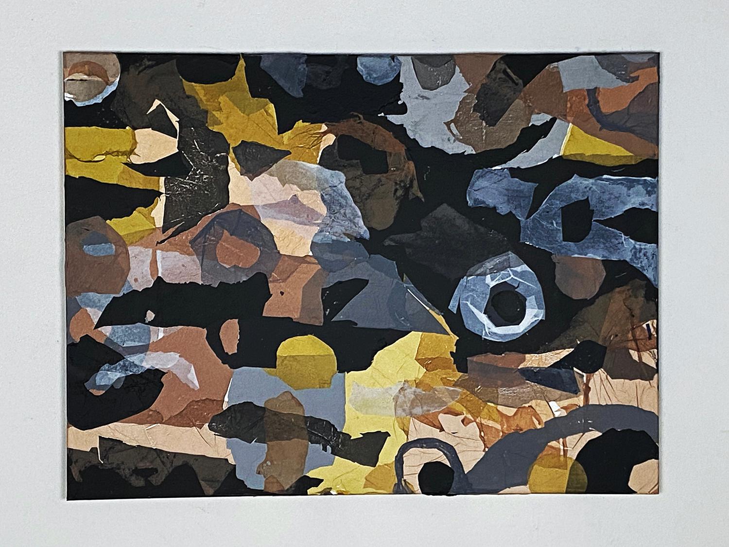 <p>Kommentare des Künstlers<br />Abstrakte Formen in Schwarz, Hellbraun und Gold spiegeln die gedämpften Farben der Wüste wider. Trotz ihres neutralen Farbtons strahlen sie ein warmes Licht aus, das die Schönheit der Landschaft einfängt. Der
