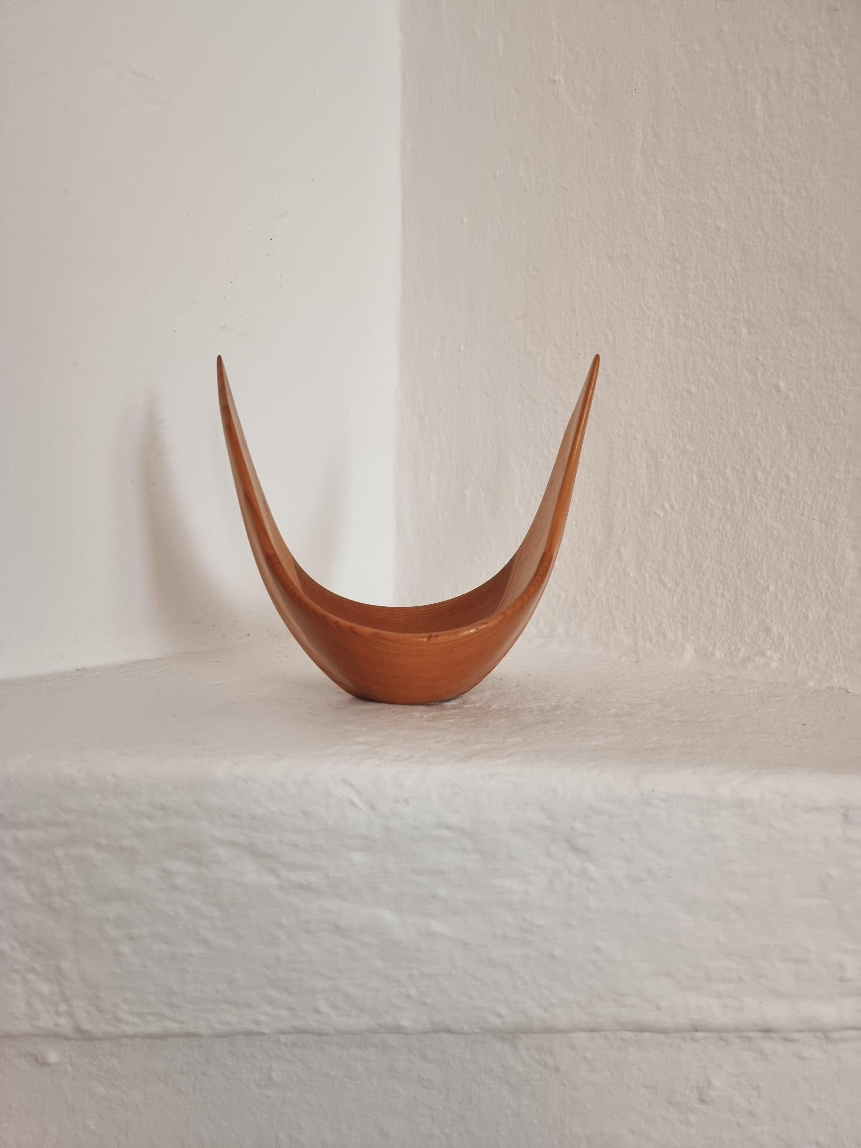 Johnny Mattsson, Wooden Sculpture / Bowl, Scandinavian Modern In Good Condition In Stockholm, SE