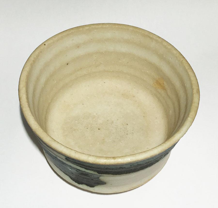 Johnny Rolf Dutch Ceramist, Small Stoneware Bowl In Good Condition For Sale In Delft, NL