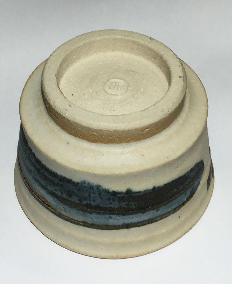 20th Century Johnny Rolf Dutch Ceramist, Small Stoneware Bowl For Sale