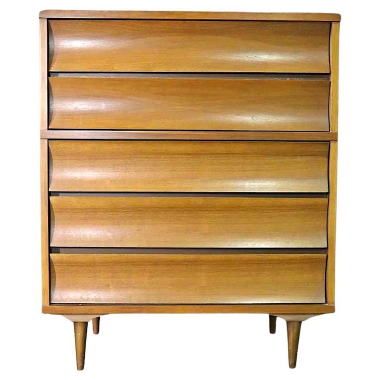 Johnson Carper Curved Dresser For Sale at 1stDibs