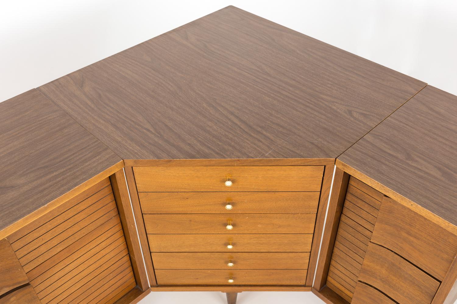 American Johnson Carper Mid Century Walnut and Formica 4 Piece Corner Dresser Desk