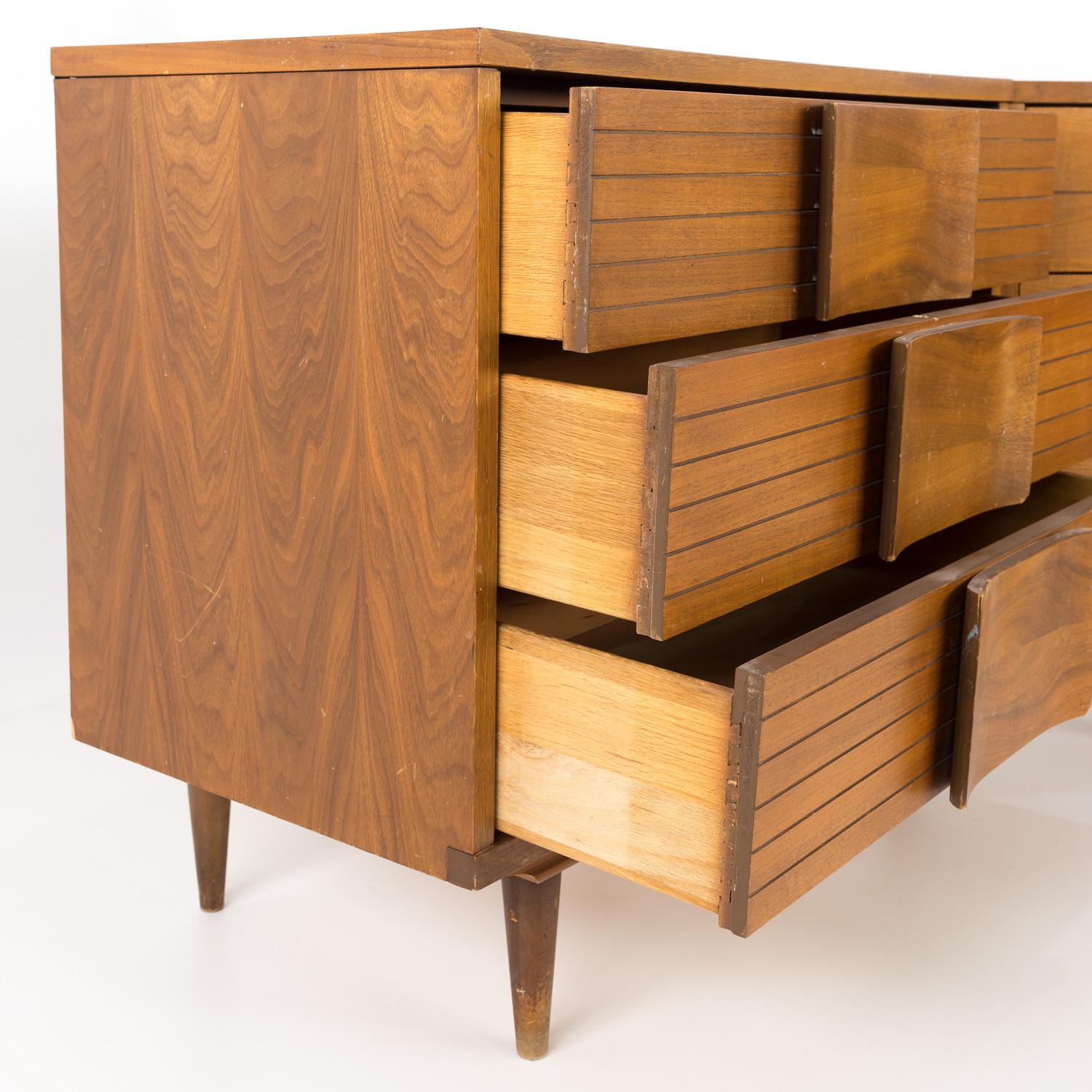 Late 20th Century Johnson Carper Mid Century Walnut and Formica 4 Piece Corner Dresser Desk