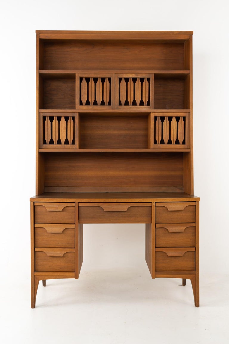Johnson Carper Midcentury Desk with Hutch and Chair at 1stDibs mid