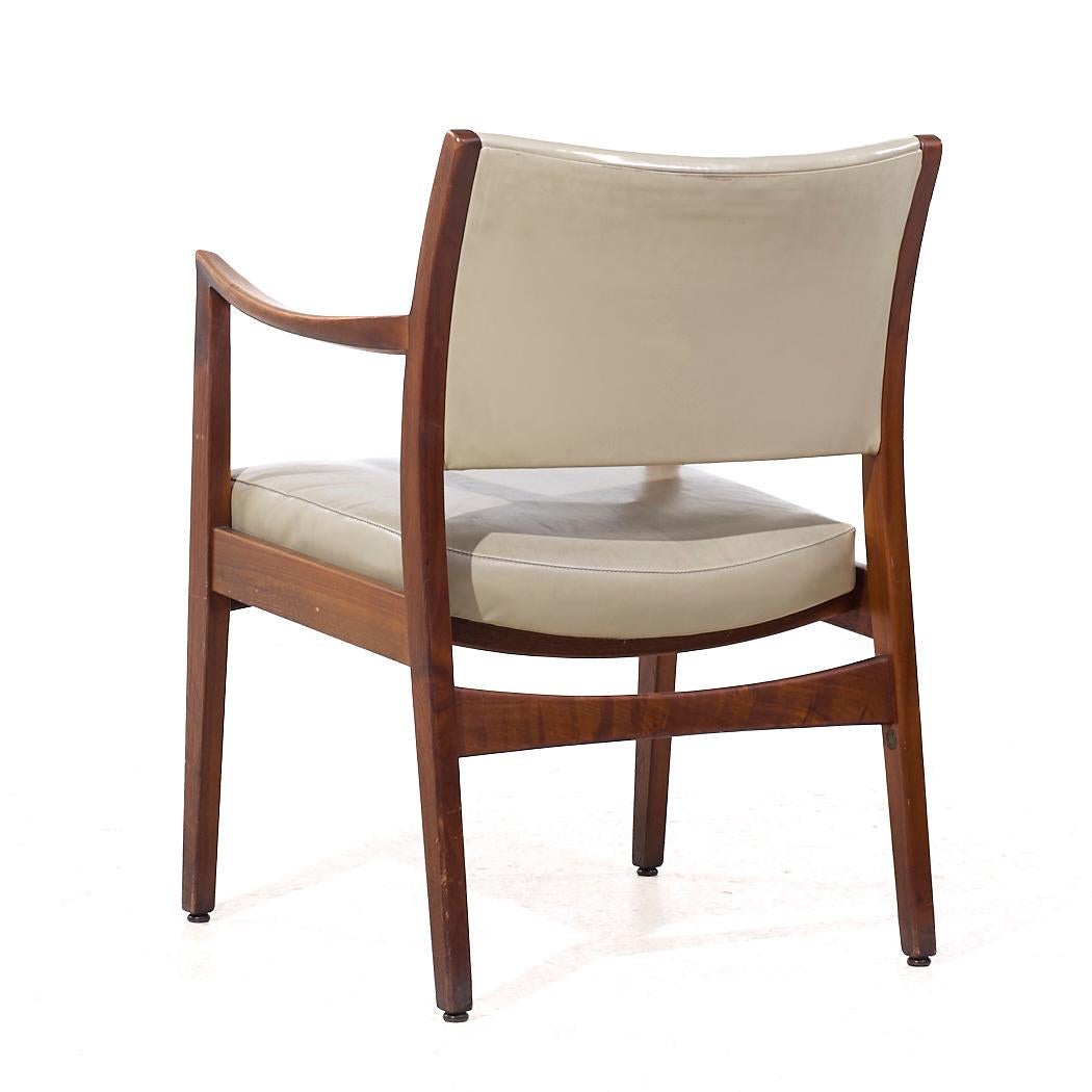 Late 20th Century Johnson Chair Co Mid Century Walnut Arm Chair For Sale