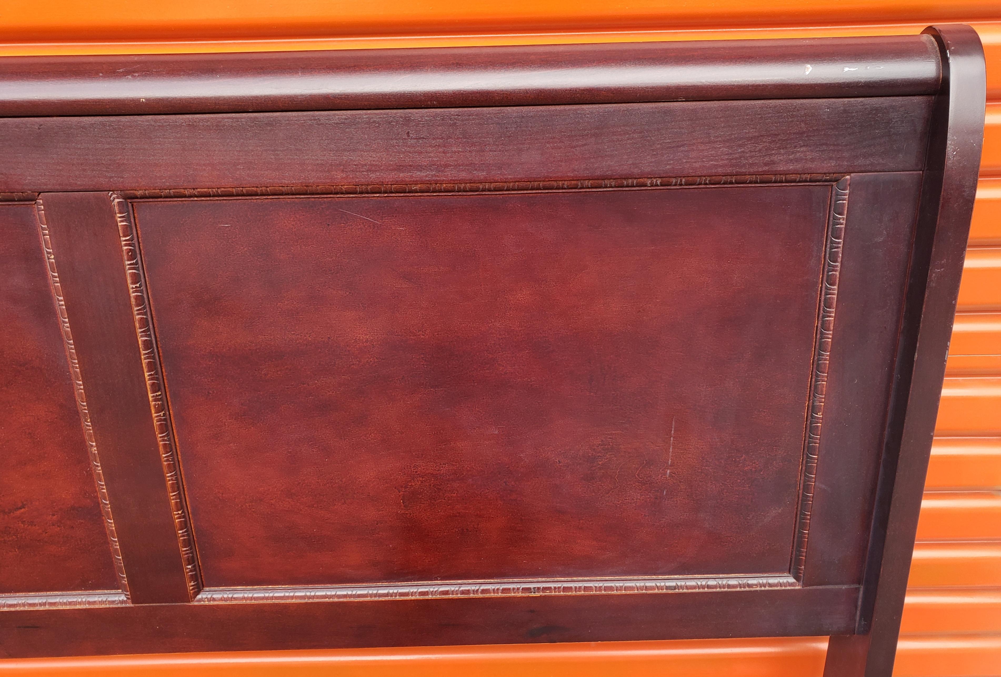 Cabecero de cama de matrimonio o de matrimonio de Johnson Furniture, hacia 1970 en venta 1
