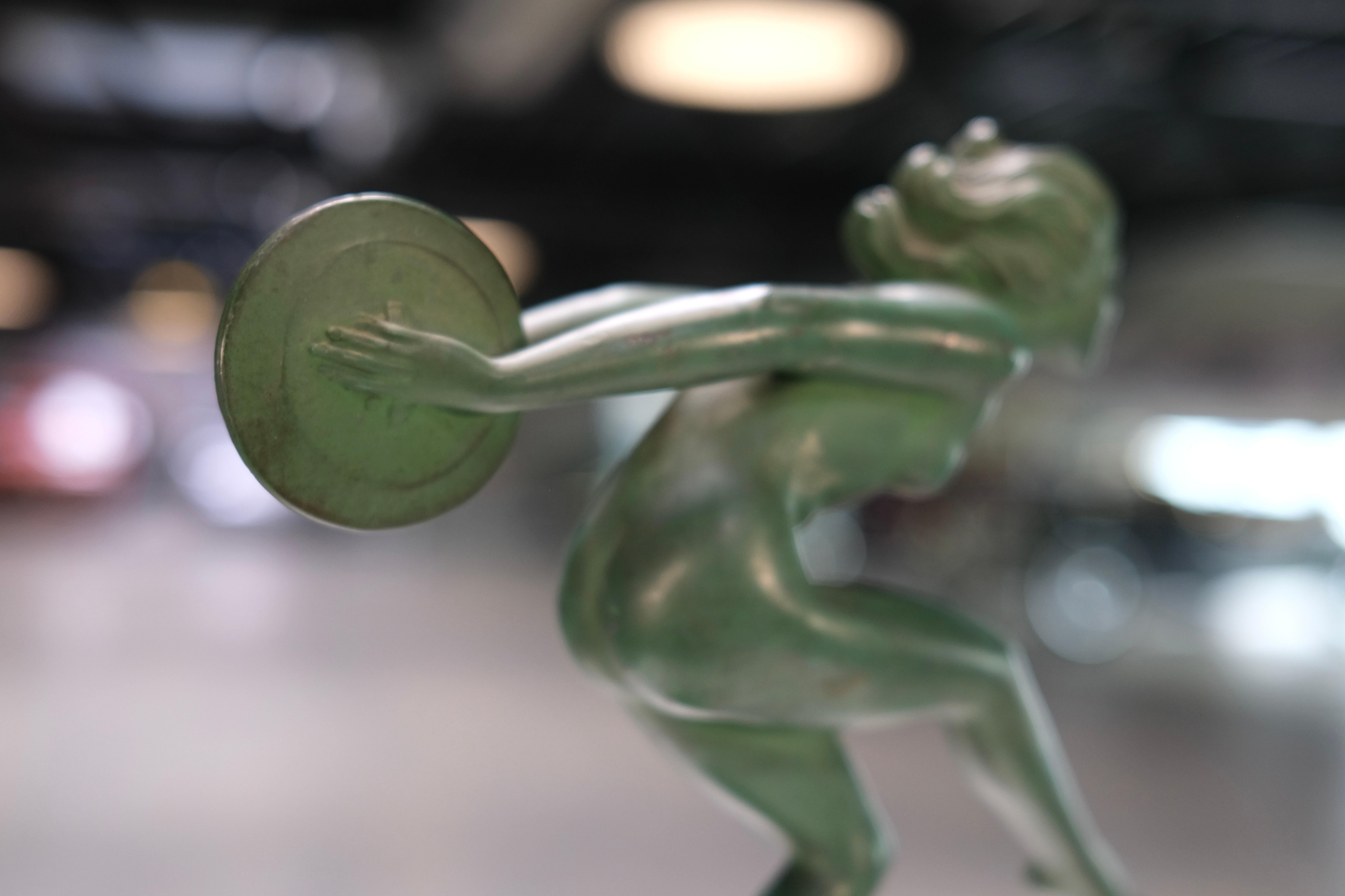 Joie French Art Deco Discus Dancer by Garcia for Max Le Verrier, France, 1940s In Good Condition For Sale In Ulm, DE